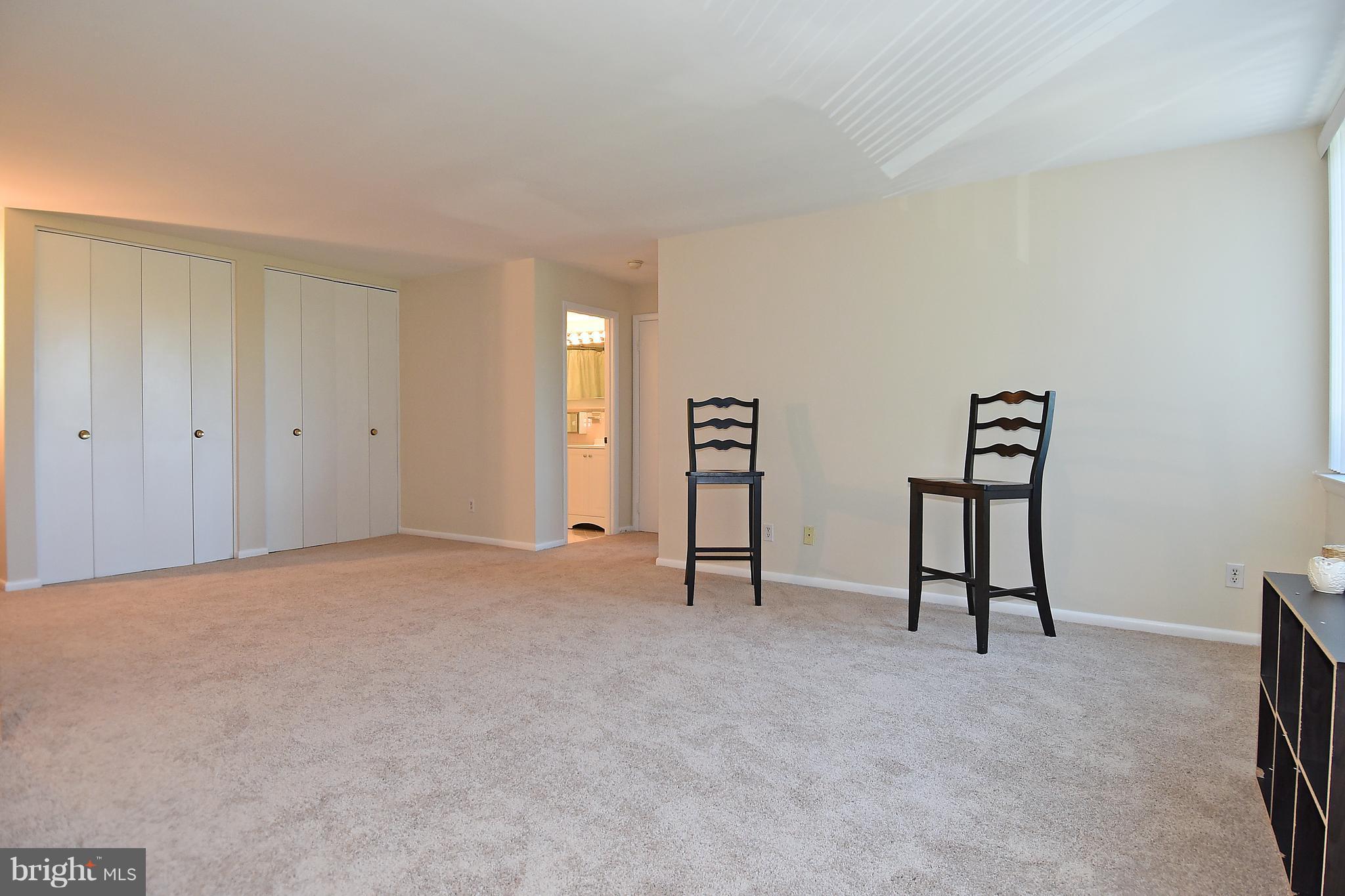 MADISON CONDOMINIUM - Residential