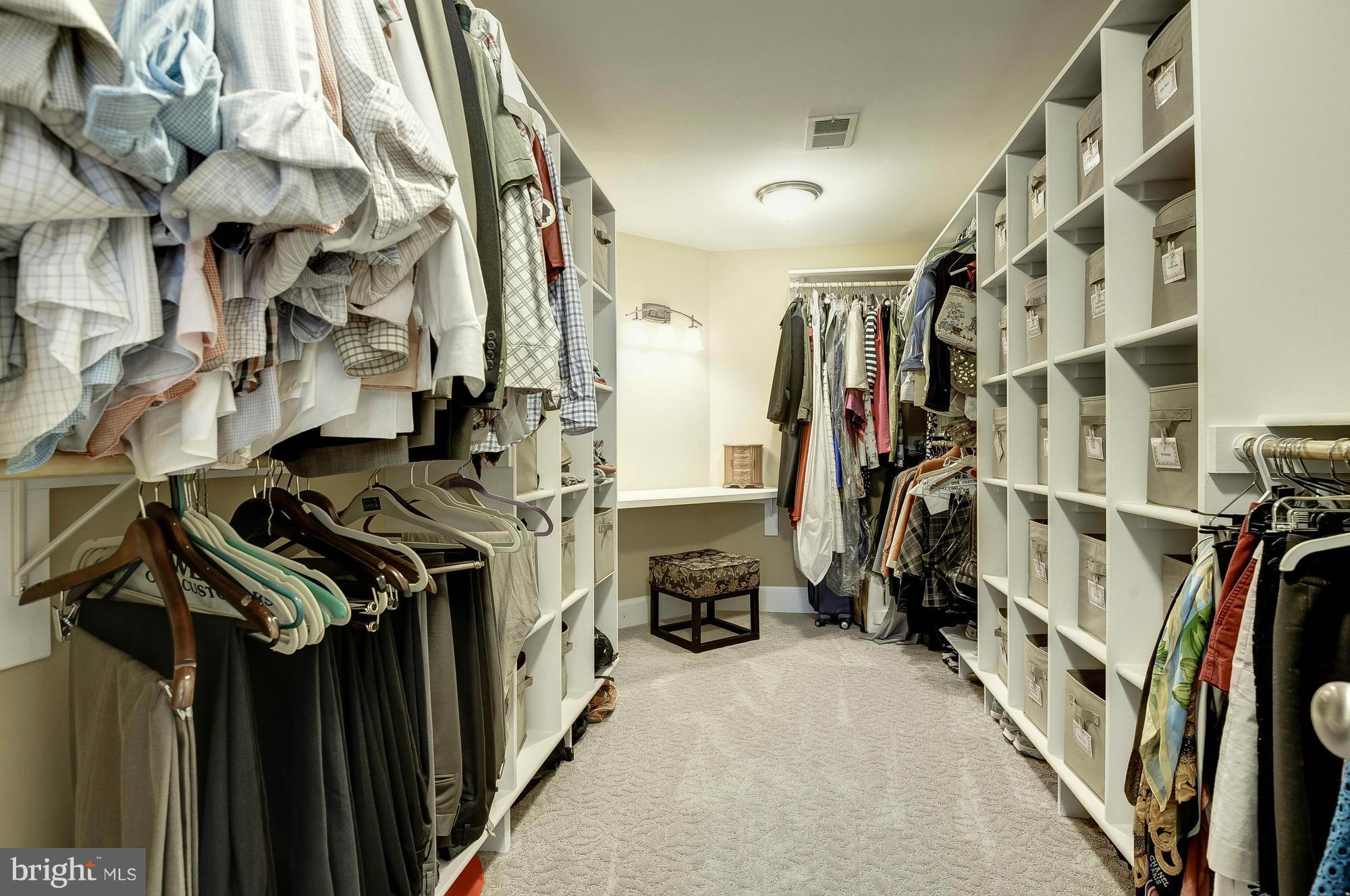 HIGHVIEW PARK - Residential