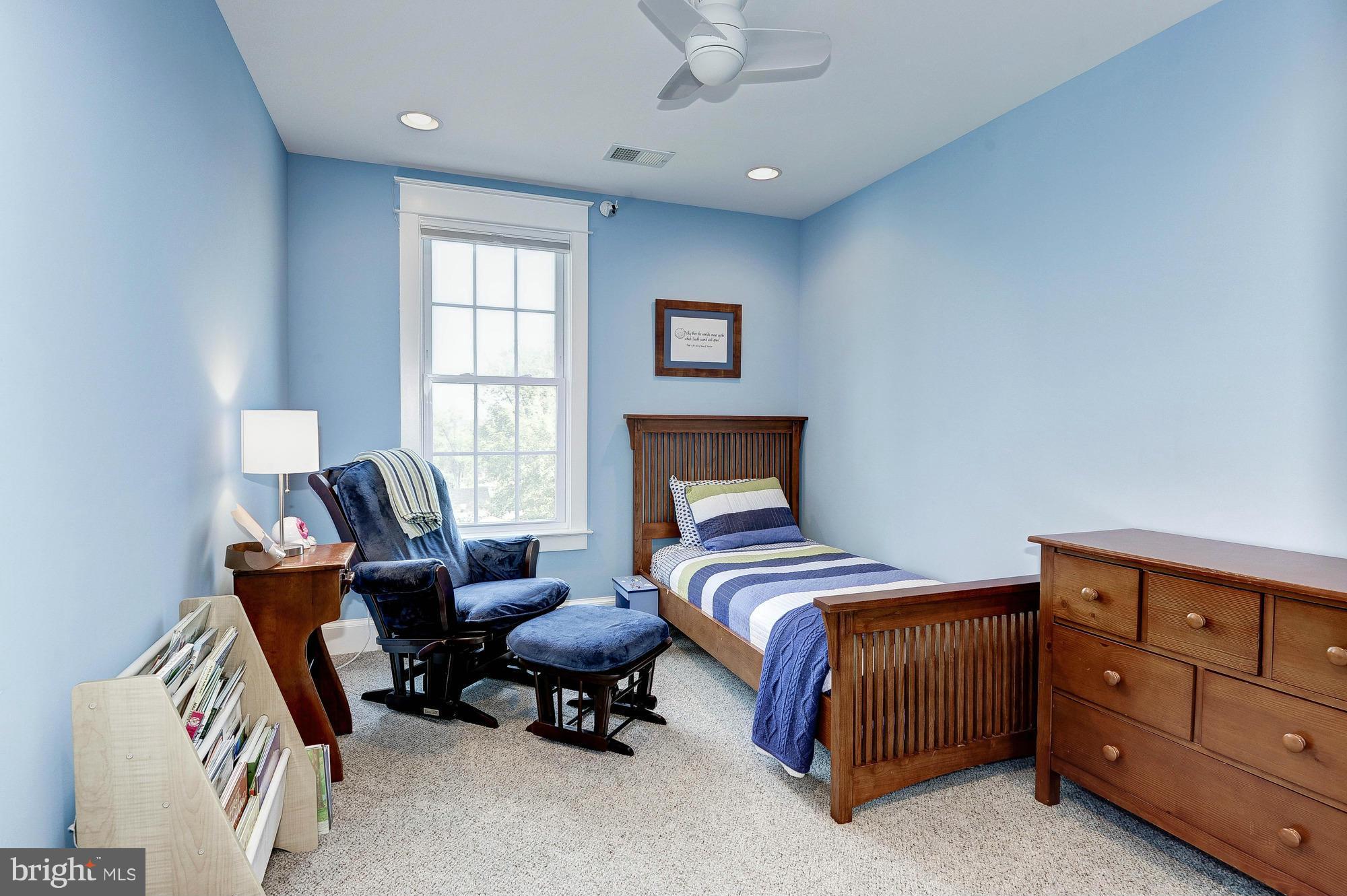 HIGHVIEW PARK - Residential