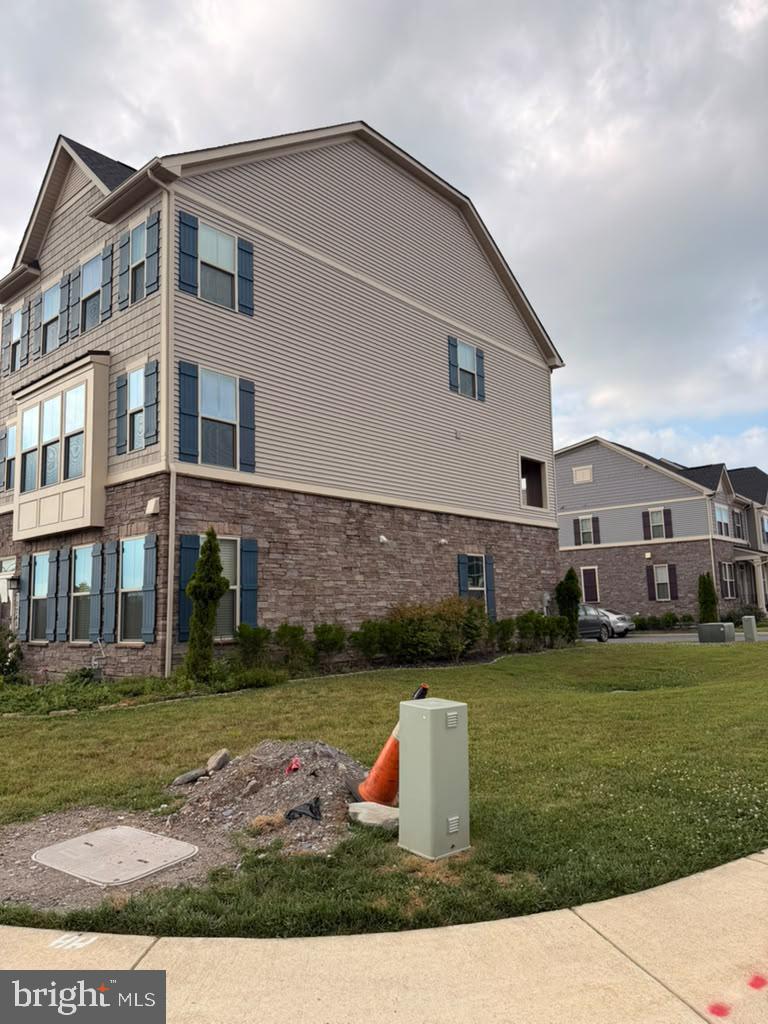 10248 LAKE LINGANORE