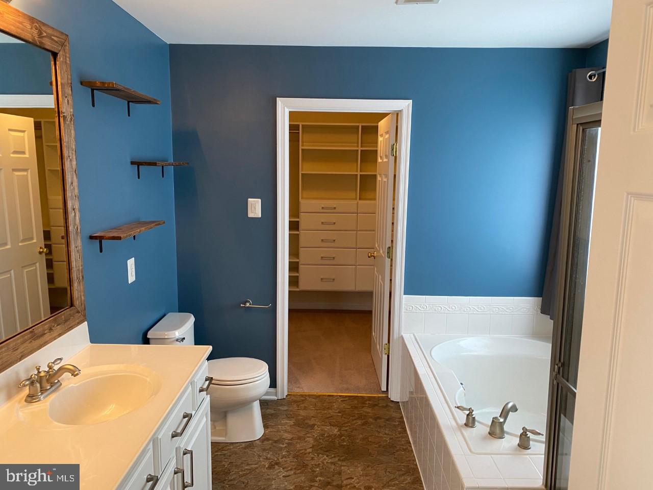 SHERIDAN - Residential Lease