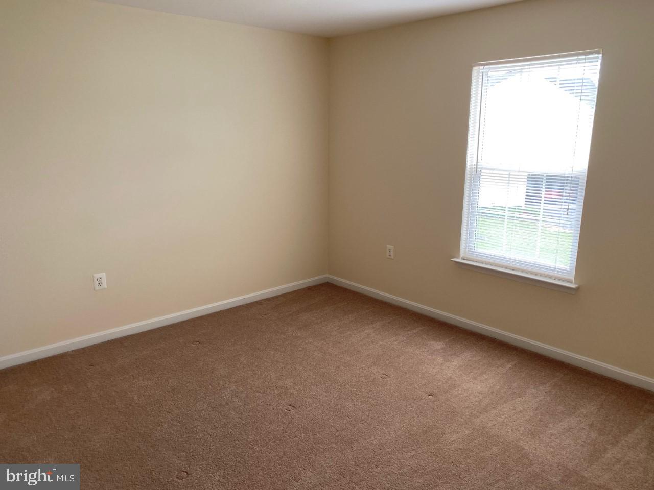 SHERIDAN - Residential Lease