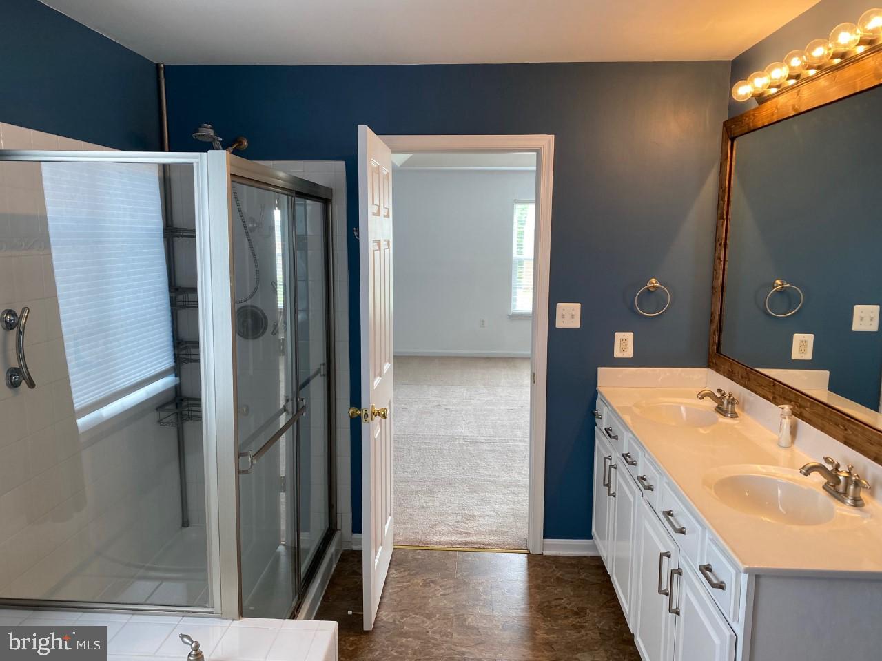 SHERIDAN - Residential Lease