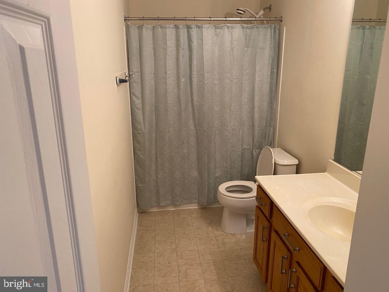 SHERIDAN - Residential Lease