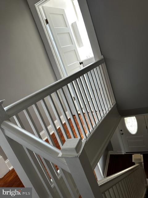 ROSEDALE - Residential Lease