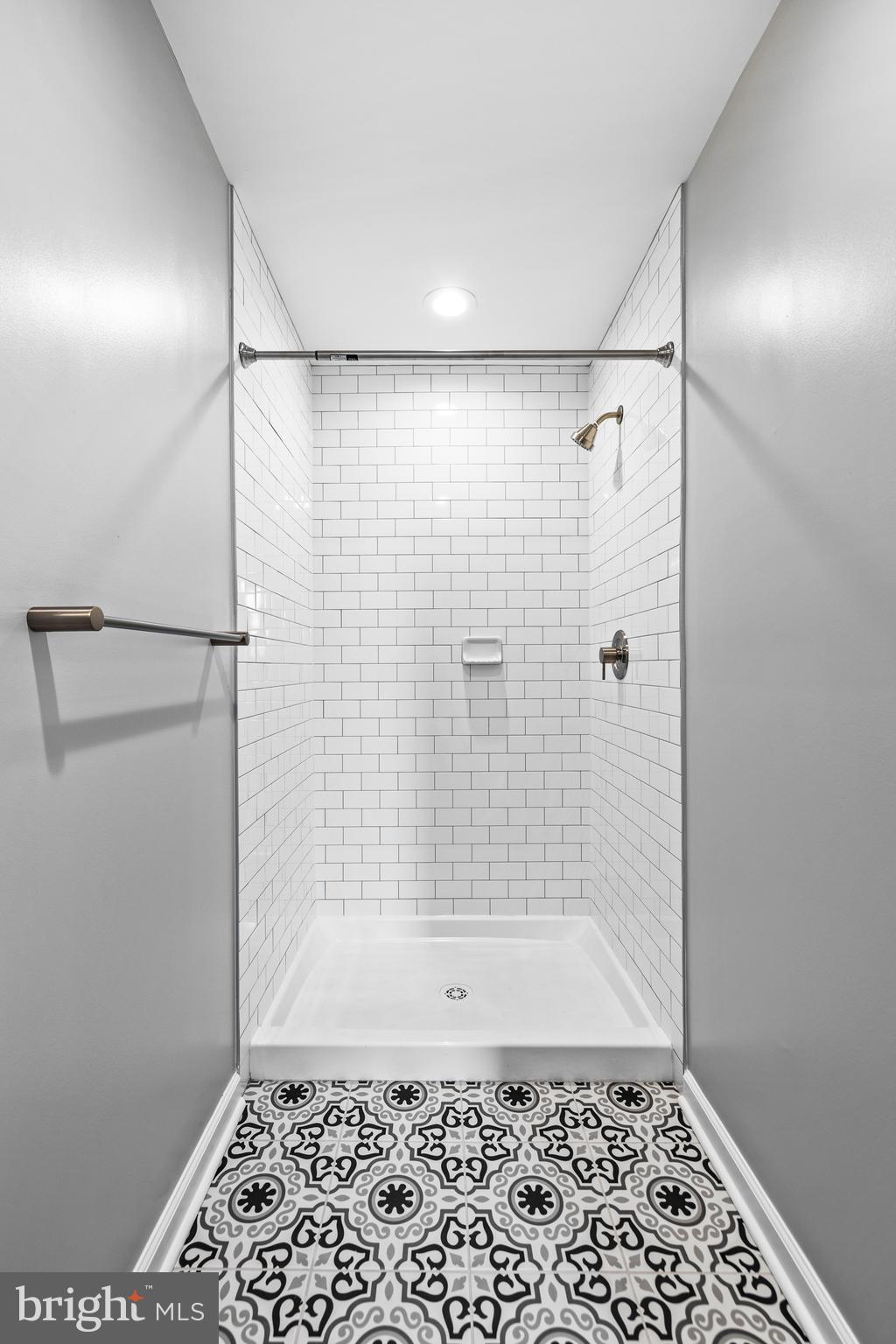 JOHNSTON SQUARE - Residential