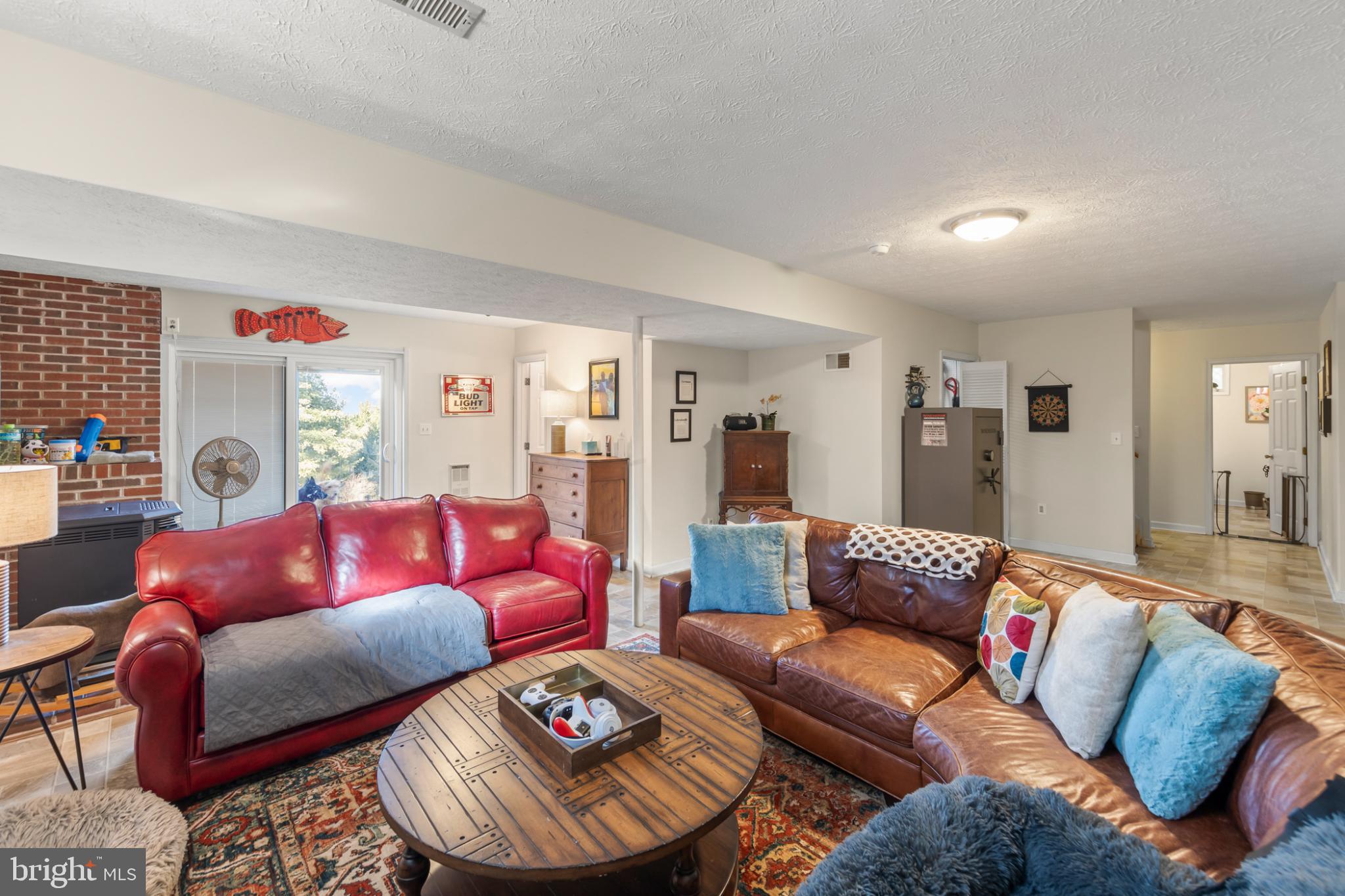 VALLEY VIEW ESTATES - Residential