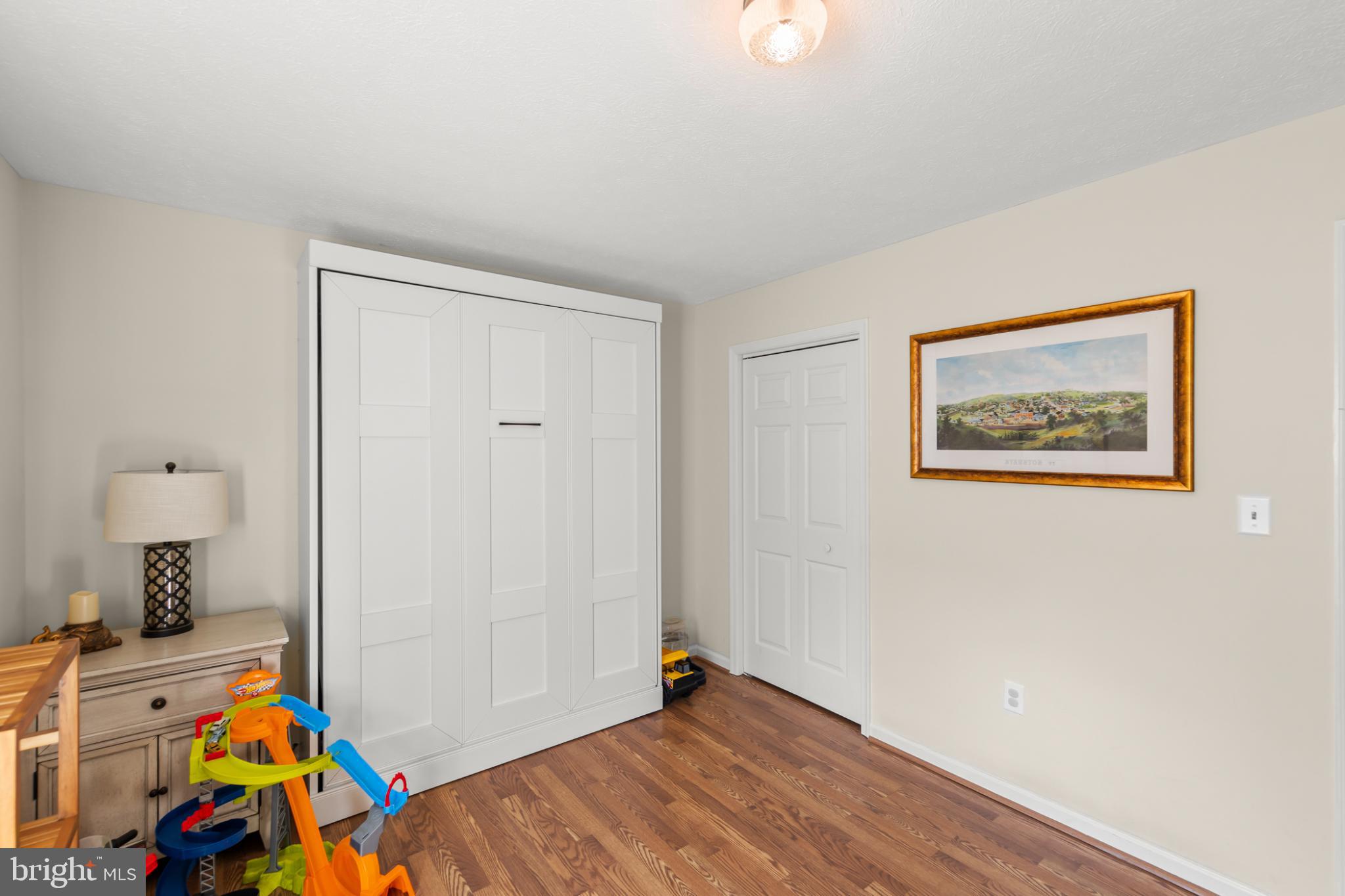 VALLEY VIEW ESTATES - Residential