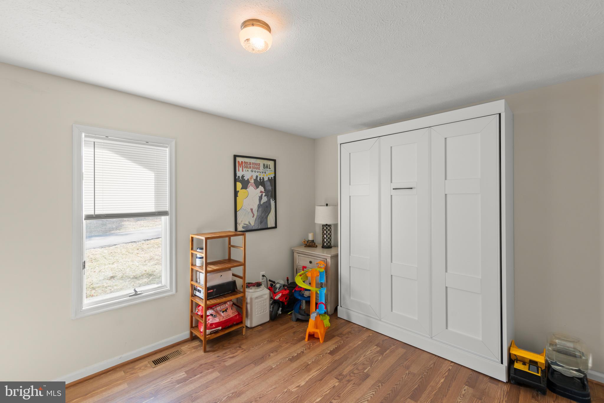 VALLEY VIEW ESTATES - Residential