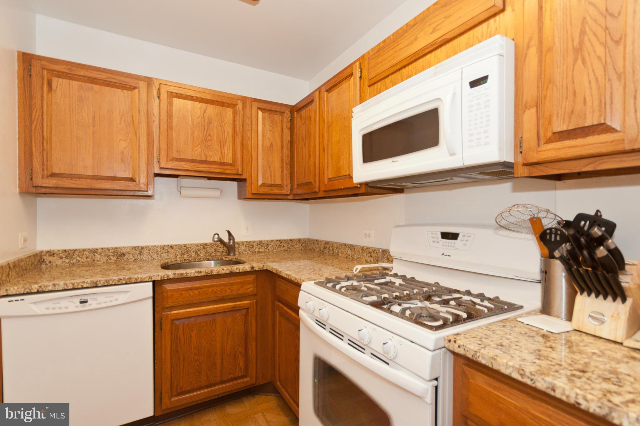 CARDINAL HOUSE - Residential Lease