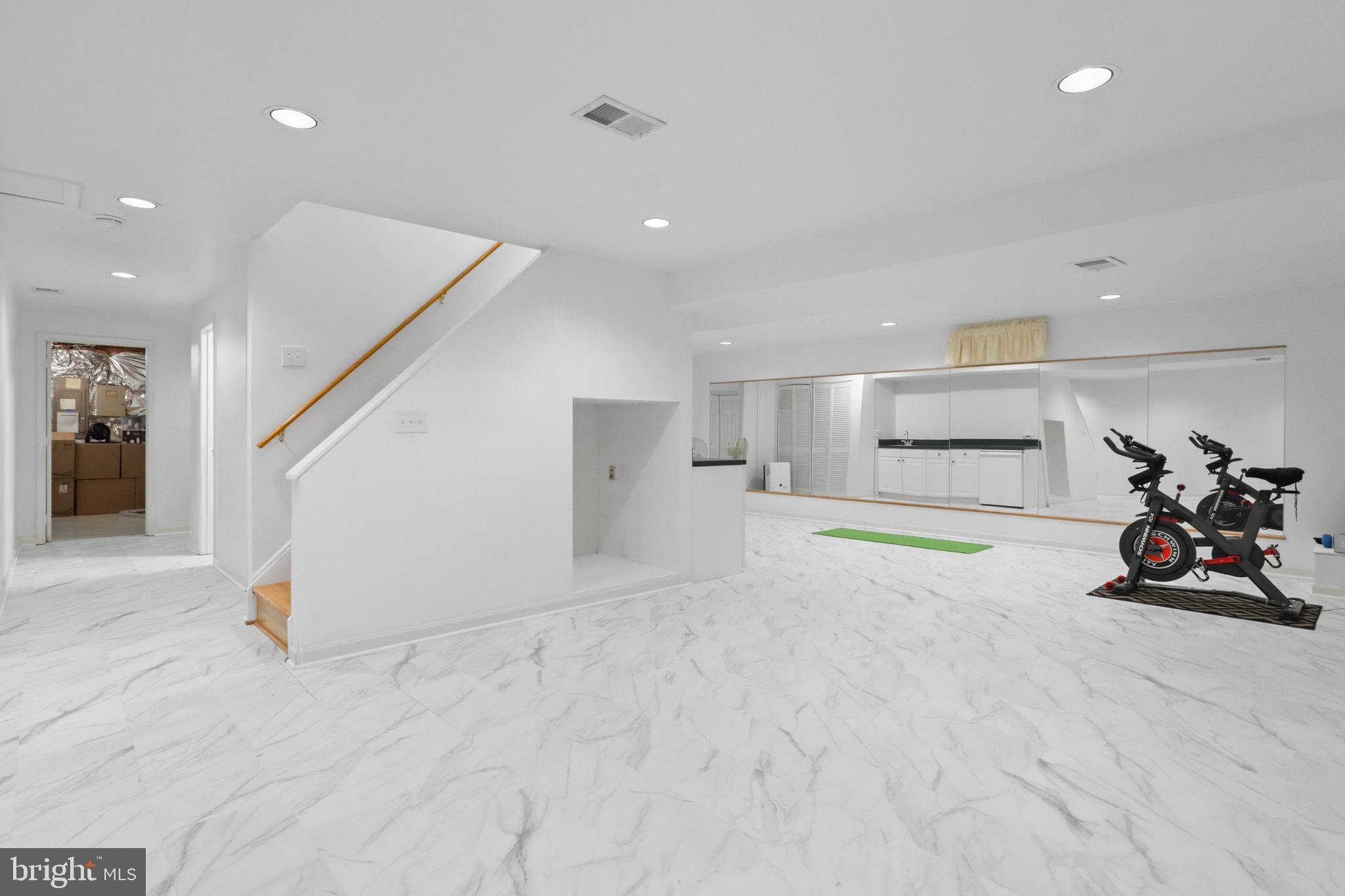 DUFIEF MILL ESTATES - Residential