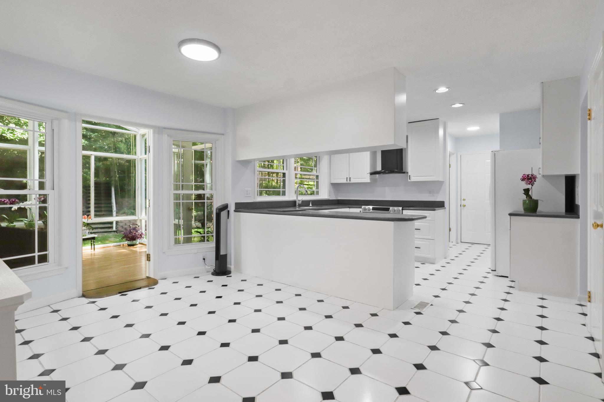 DUFIEF MILL ESTATES - Residential