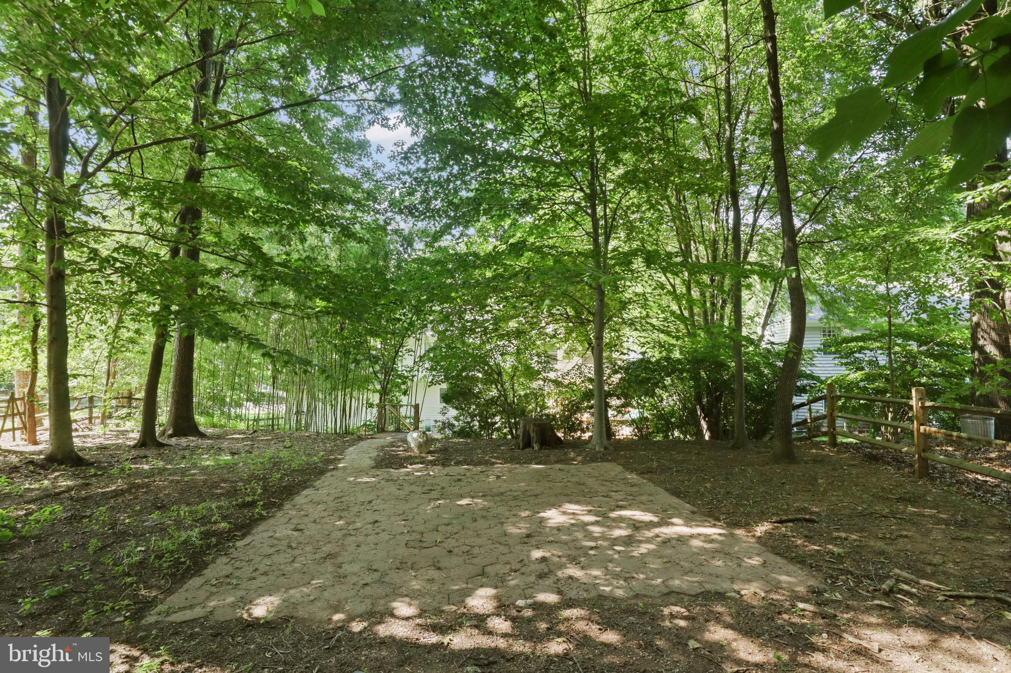 DUFIEF MILL ESTATES - Residential