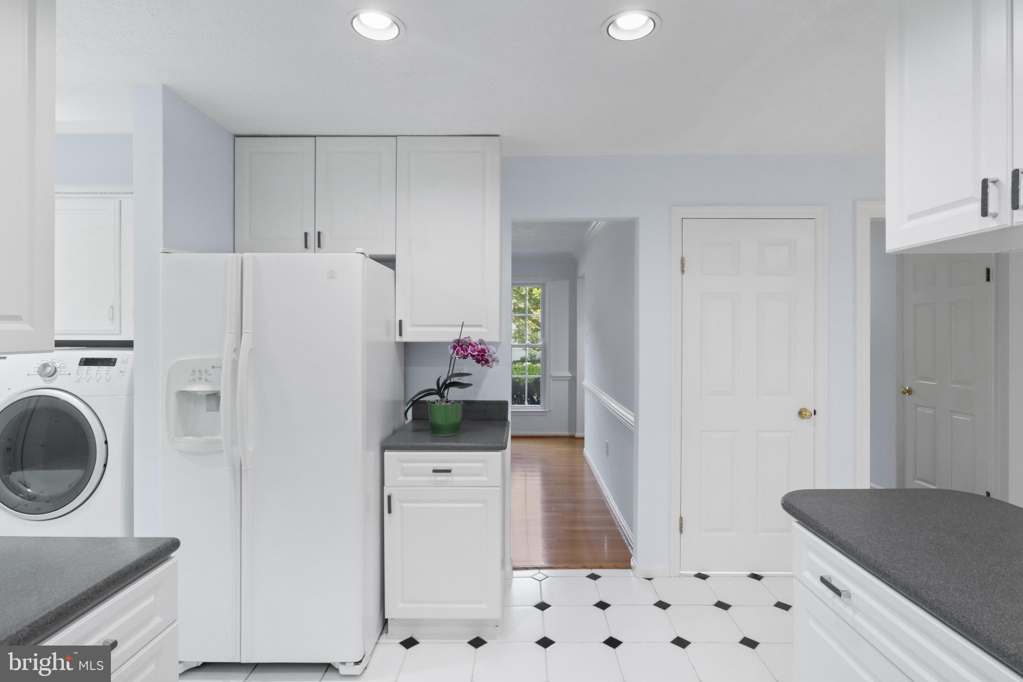 DUFIEF MILL ESTATES - Residential