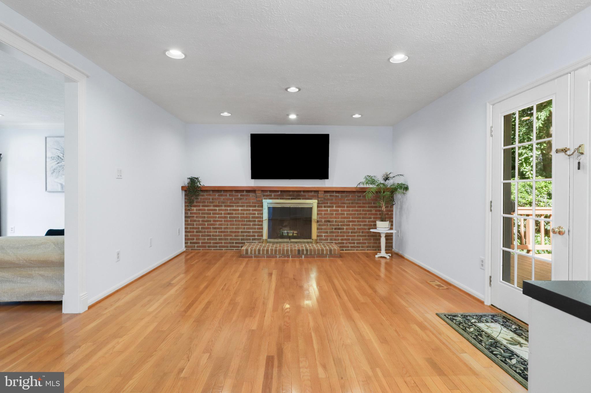 DUFIEF MILL ESTATES - Residential