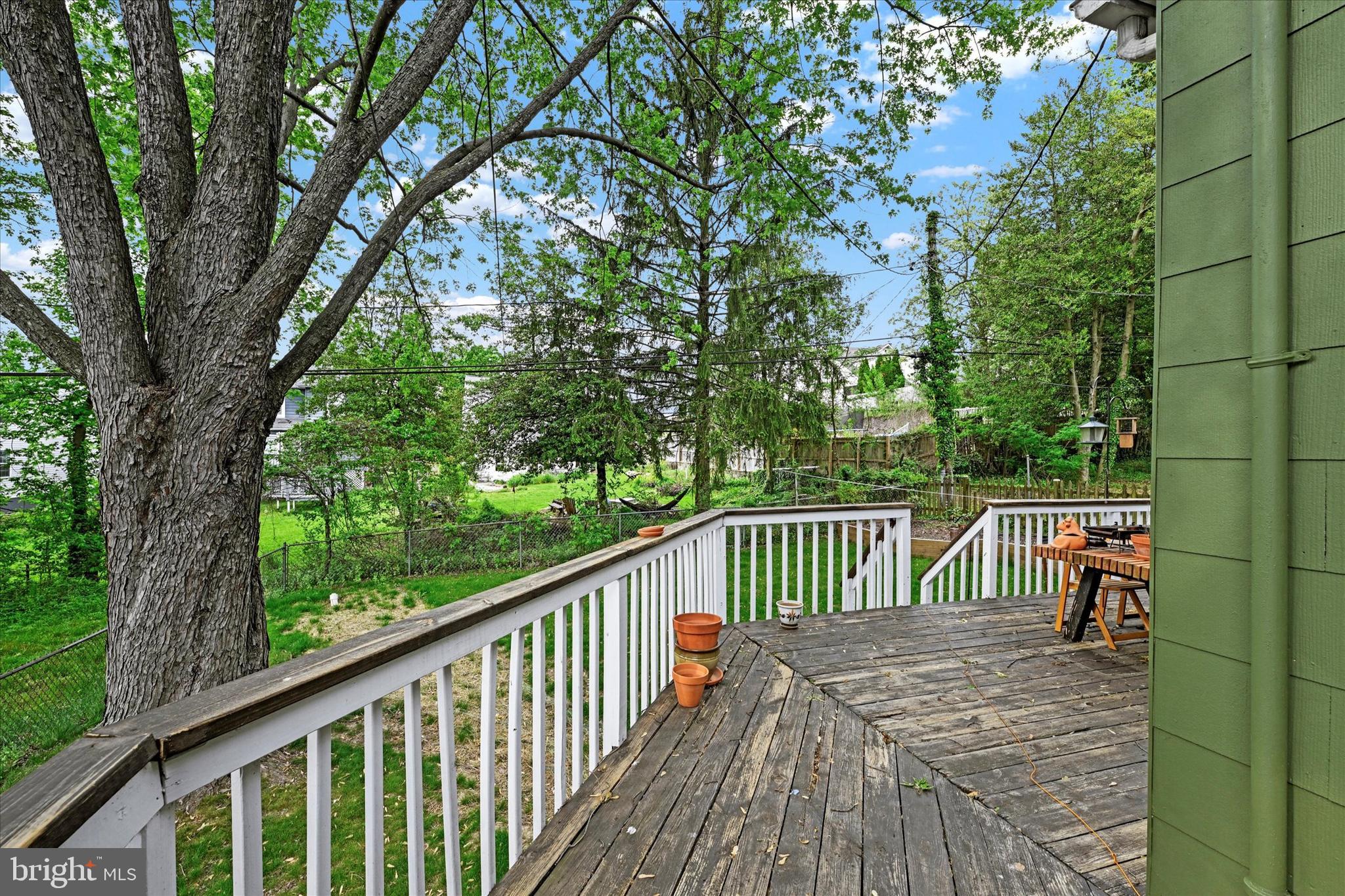 HAMILTON HILLS - Residential