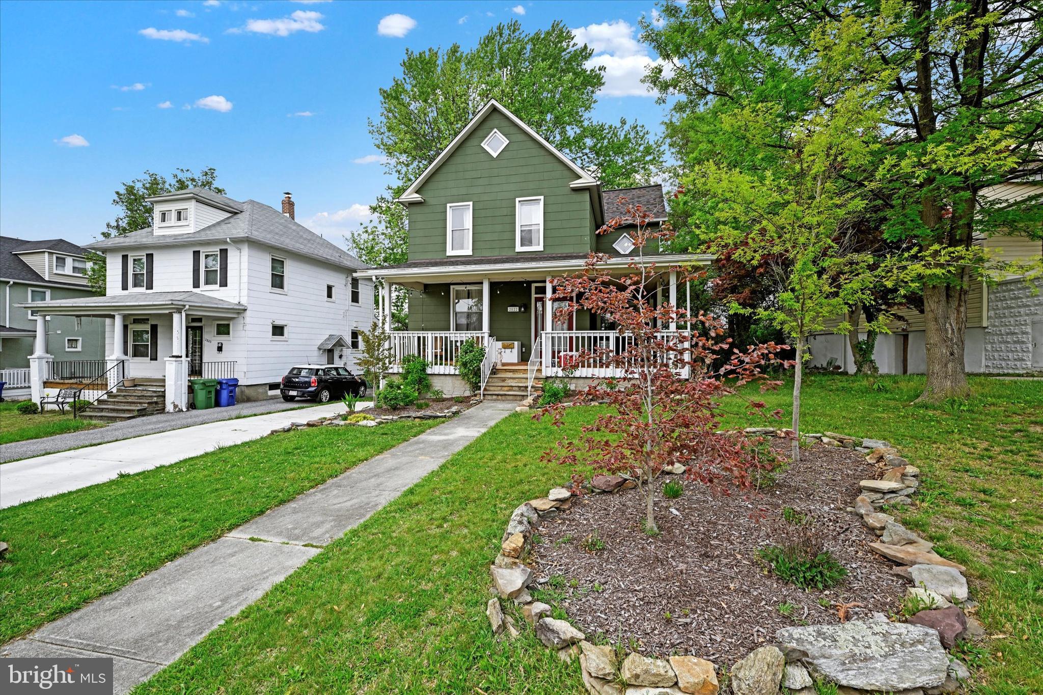 HAMILTON HILLS - Residential