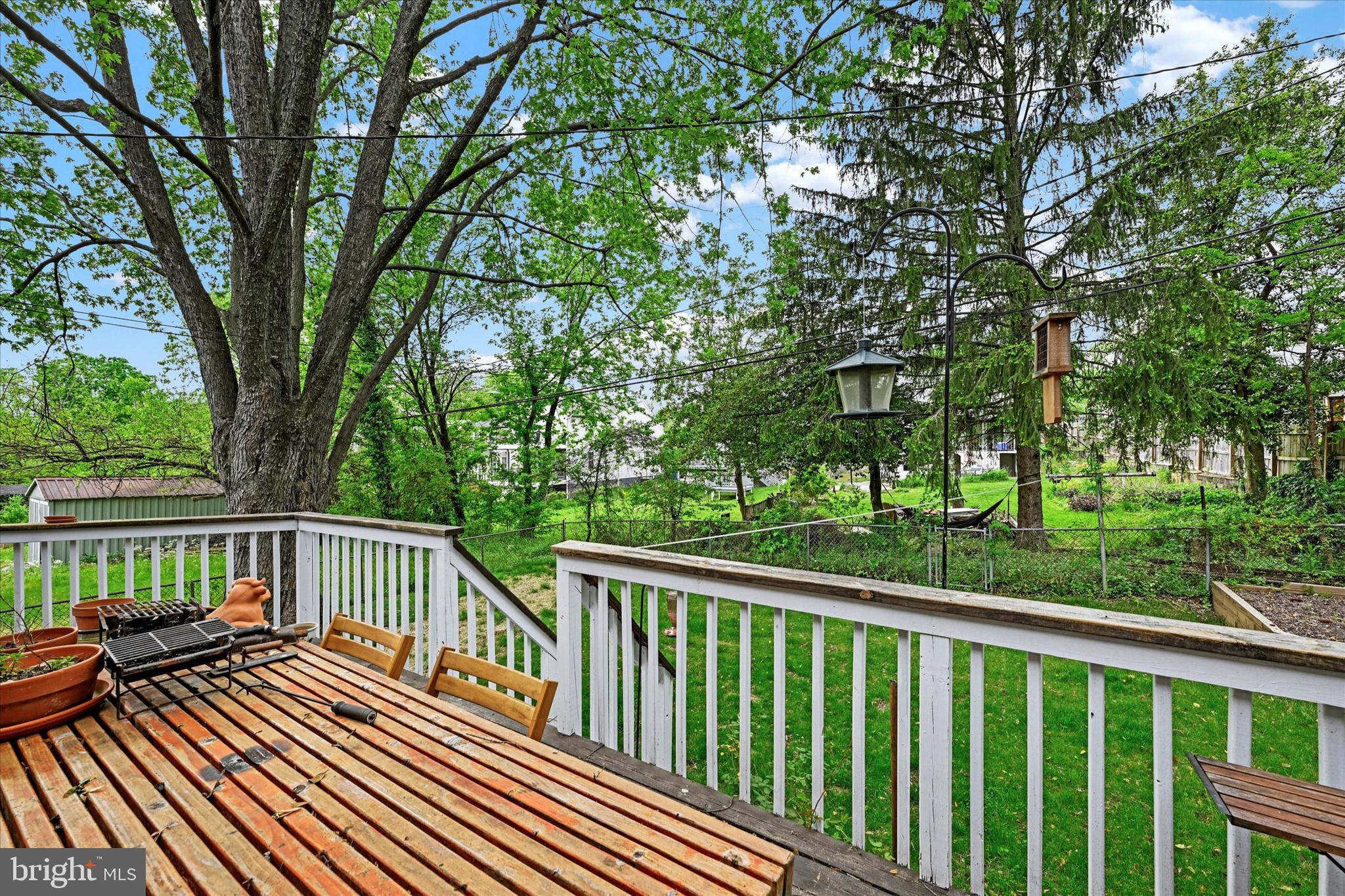 HAMILTON HILLS - Residential