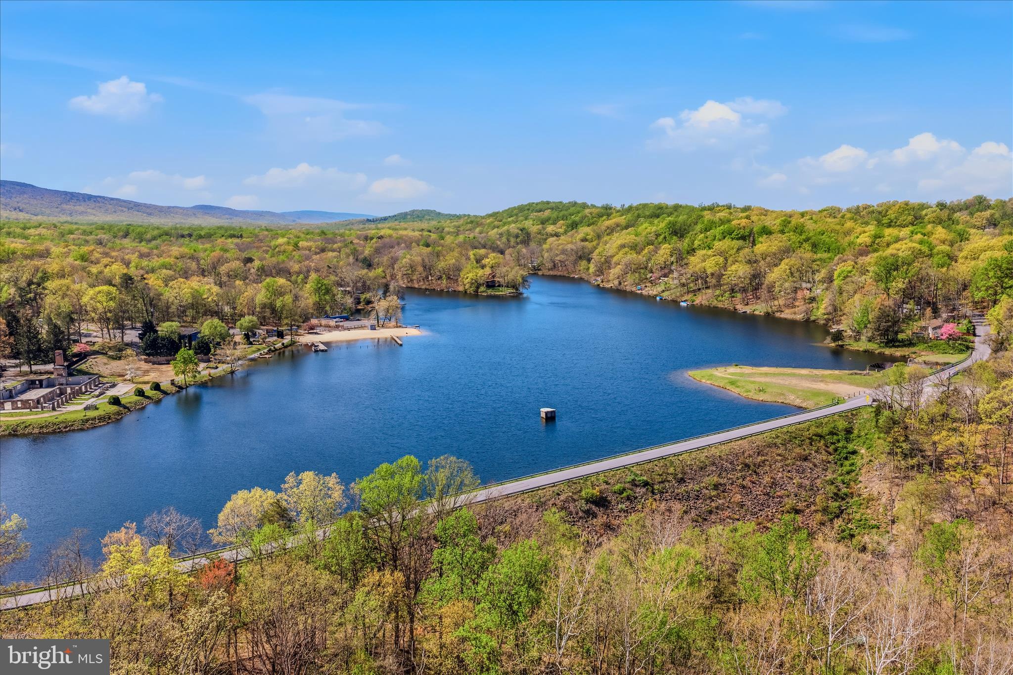 SHANNONDALE - Residential