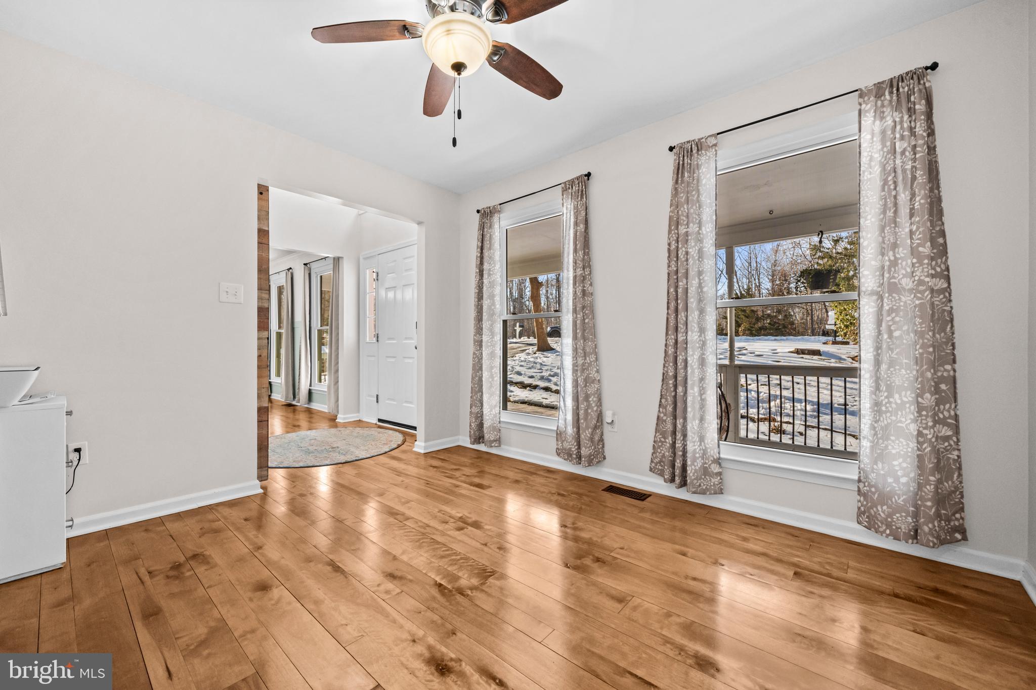 PIEDMONT SQUARE - Residential