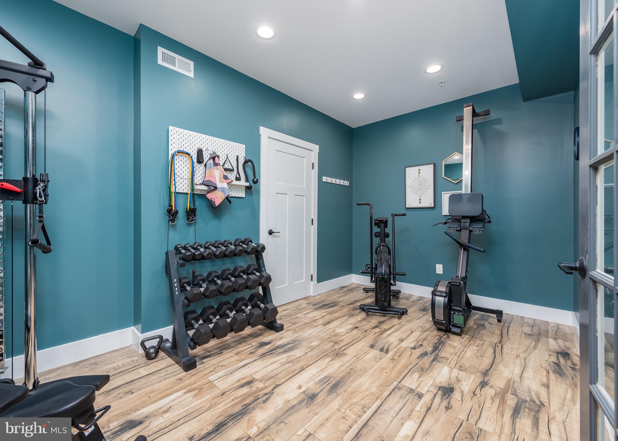 SEVERN - Residential