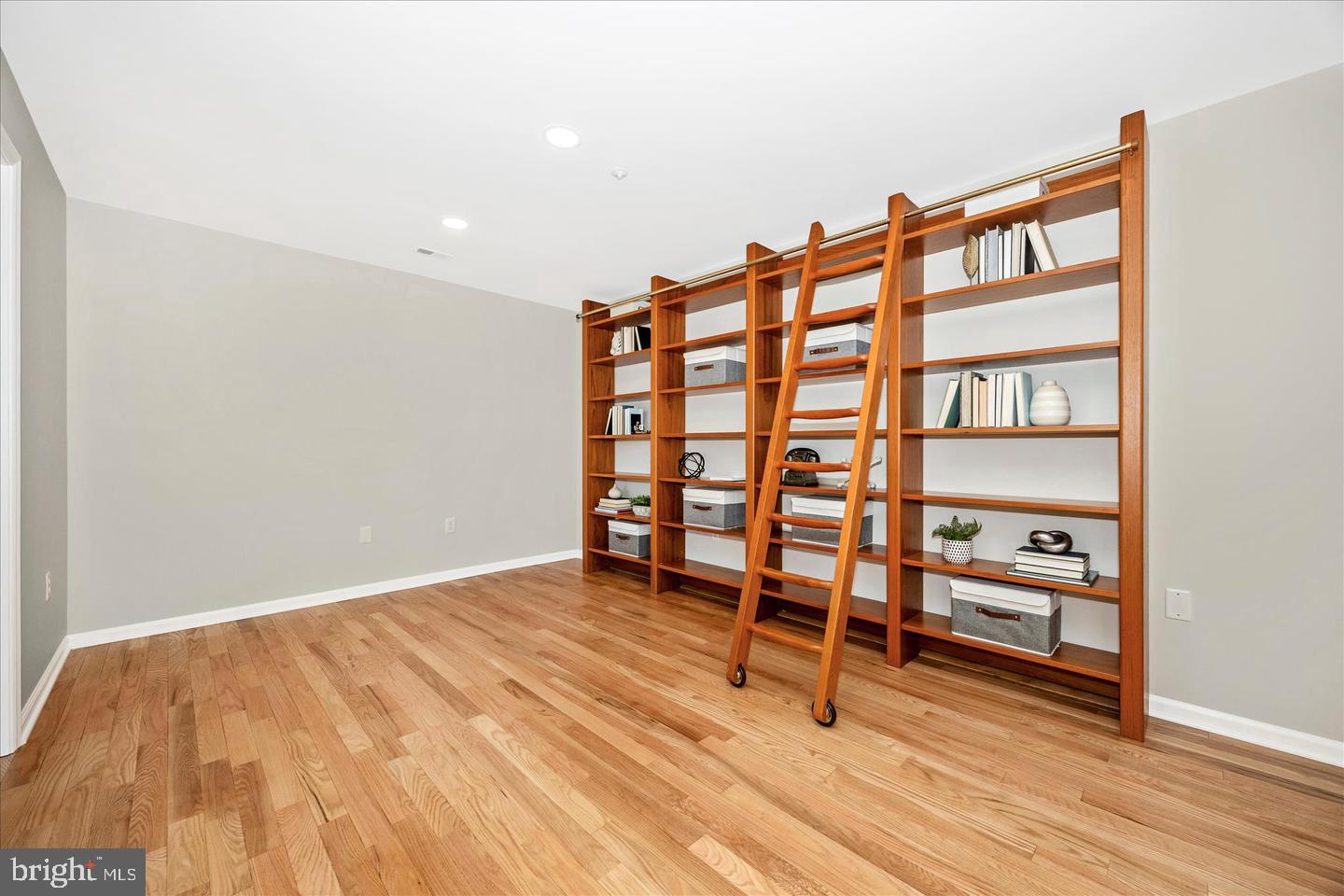 104 MERCER COURT 15-6