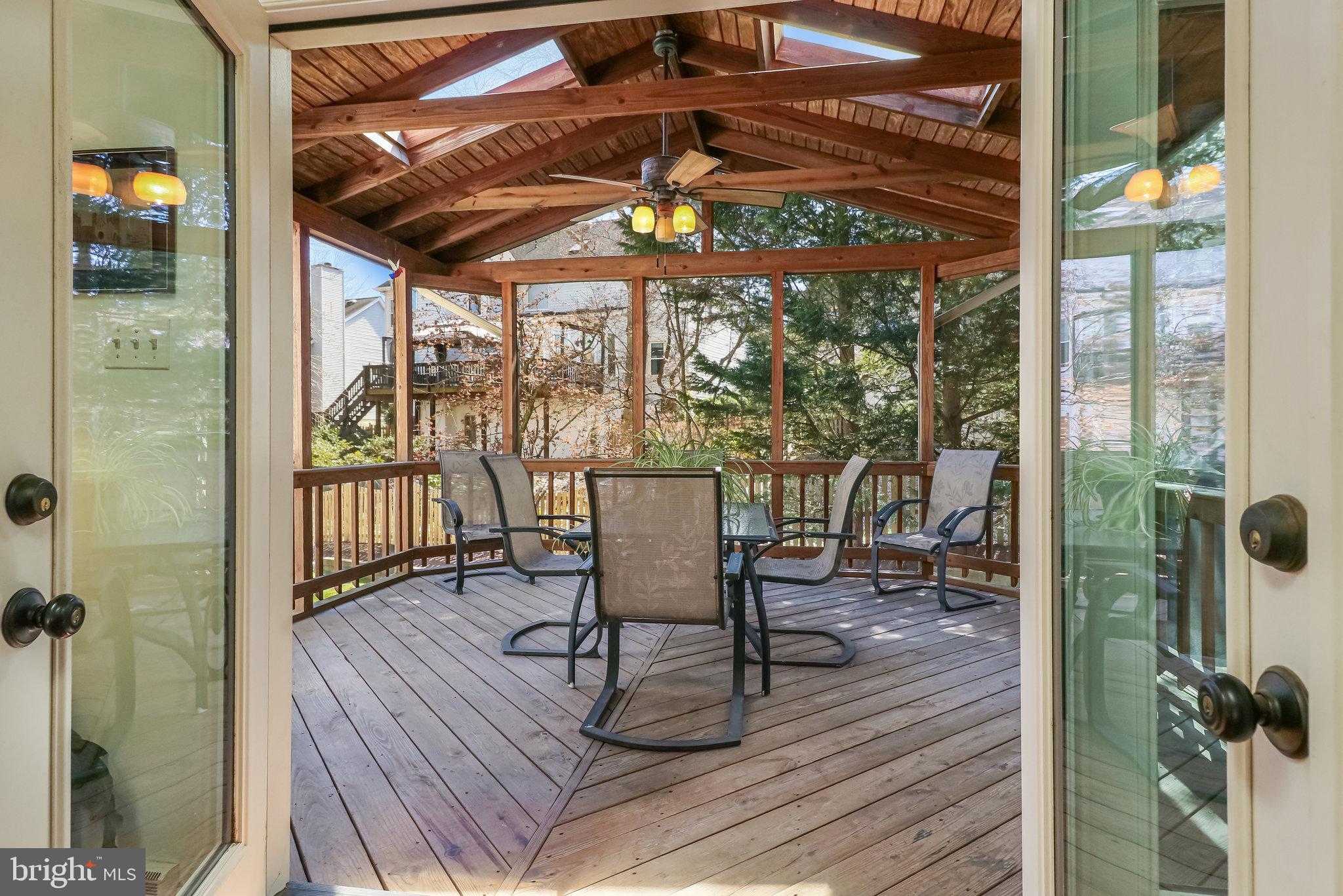 LAKEWOOD HILLS - Residential