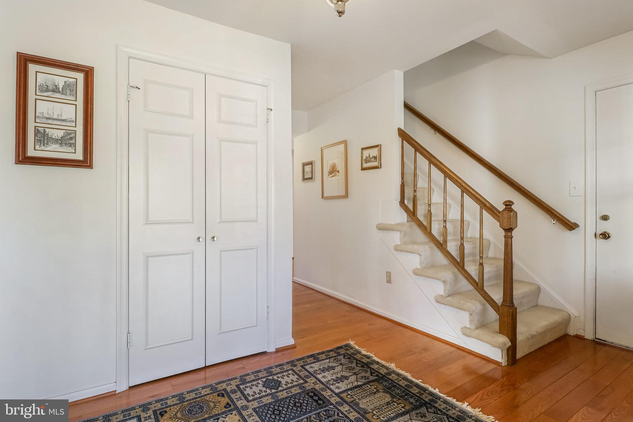 LAKEWOOD HILLS - Residential