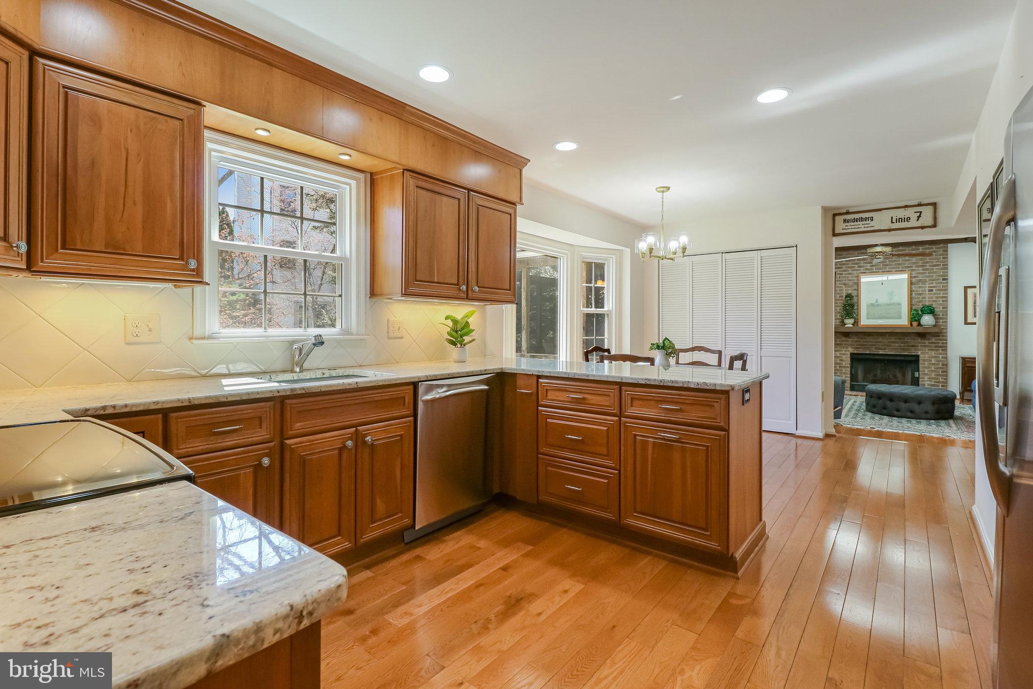 LAKEWOOD HILLS - Residential