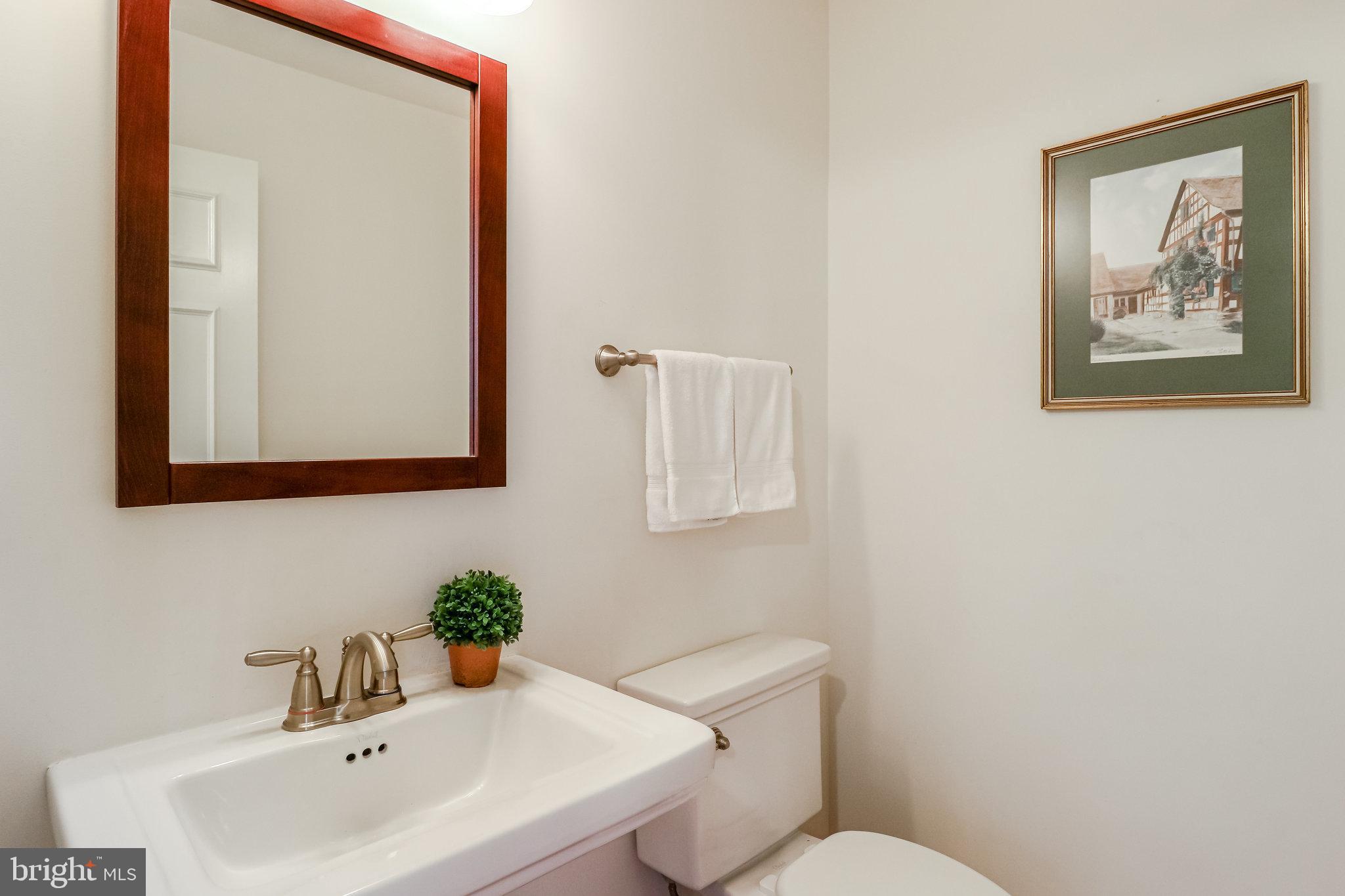 LAKEWOOD HILLS - Residential