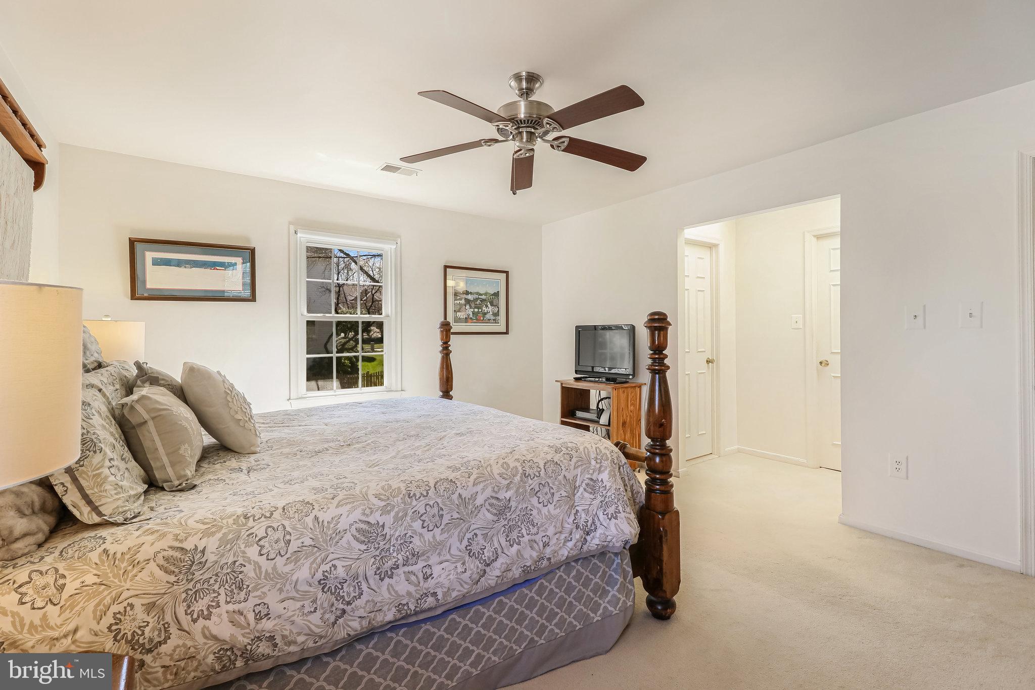 LAKEWOOD HILLS - Residential