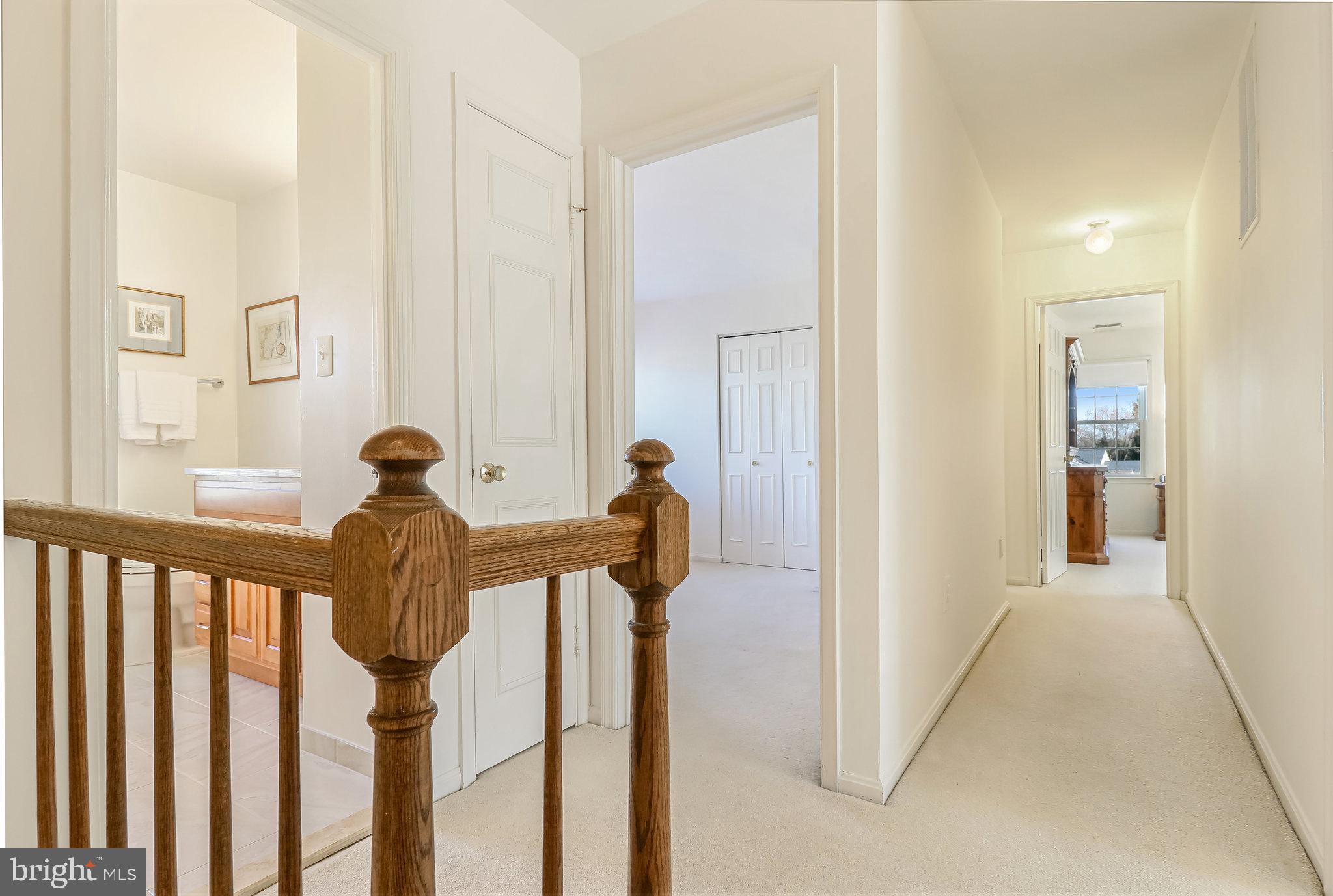 LAKEWOOD HILLS - Residential