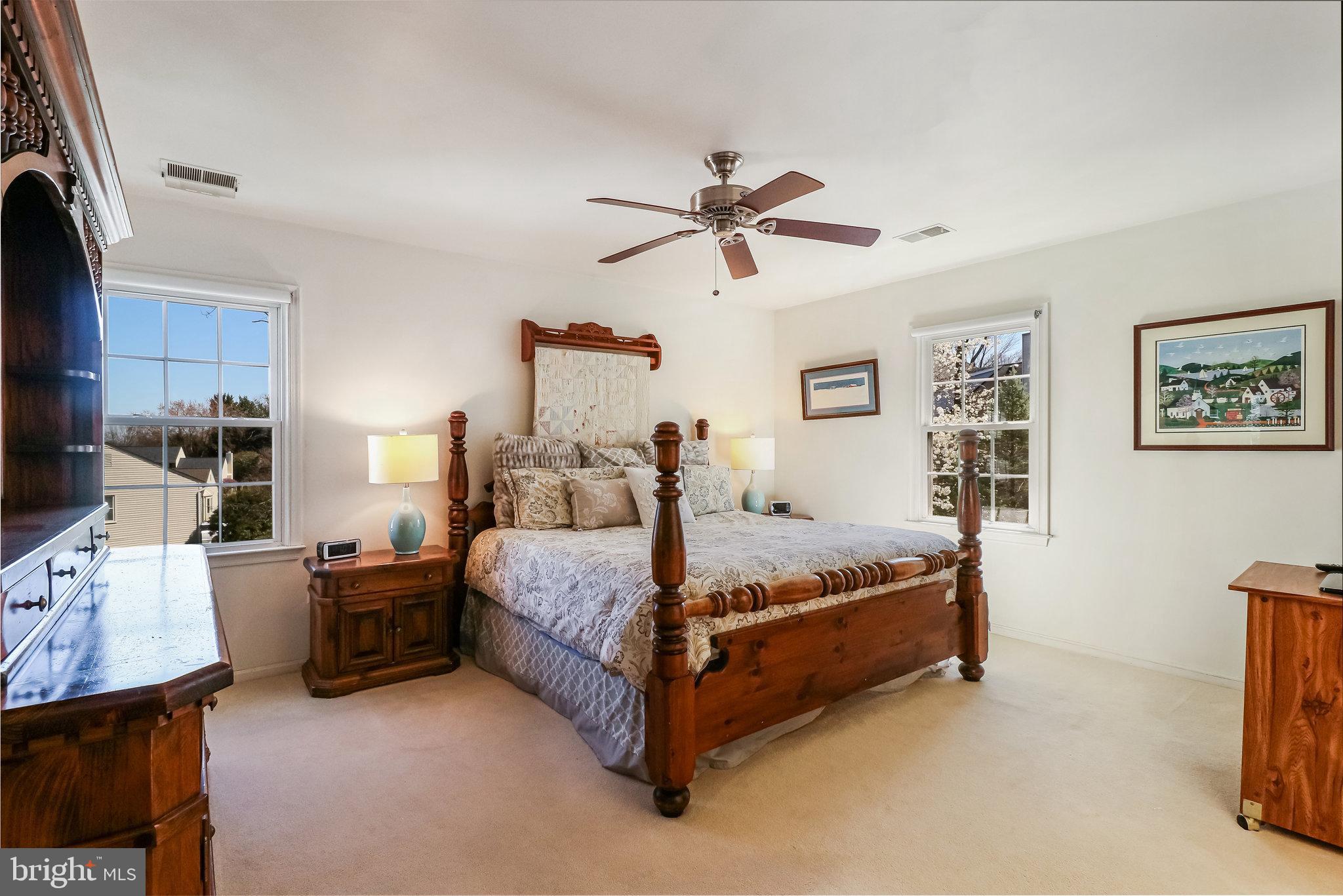 LAKEWOOD HILLS - Residential