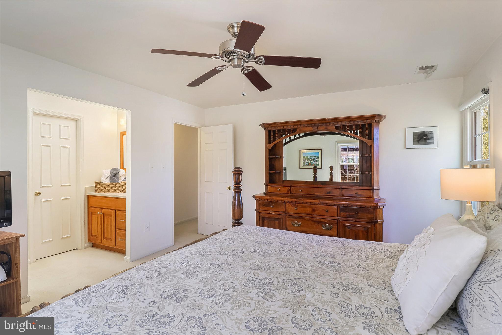 LAKEWOOD HILLS - Residential