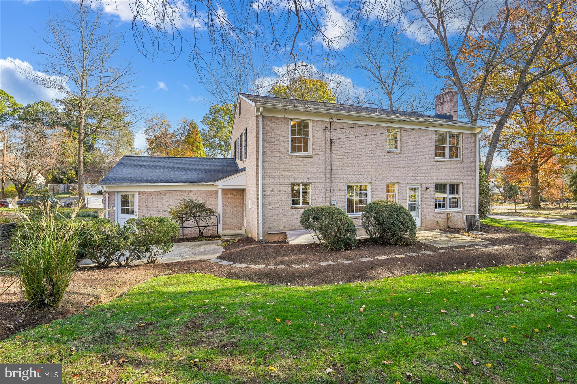 WILLERBURN ACRES - Residential