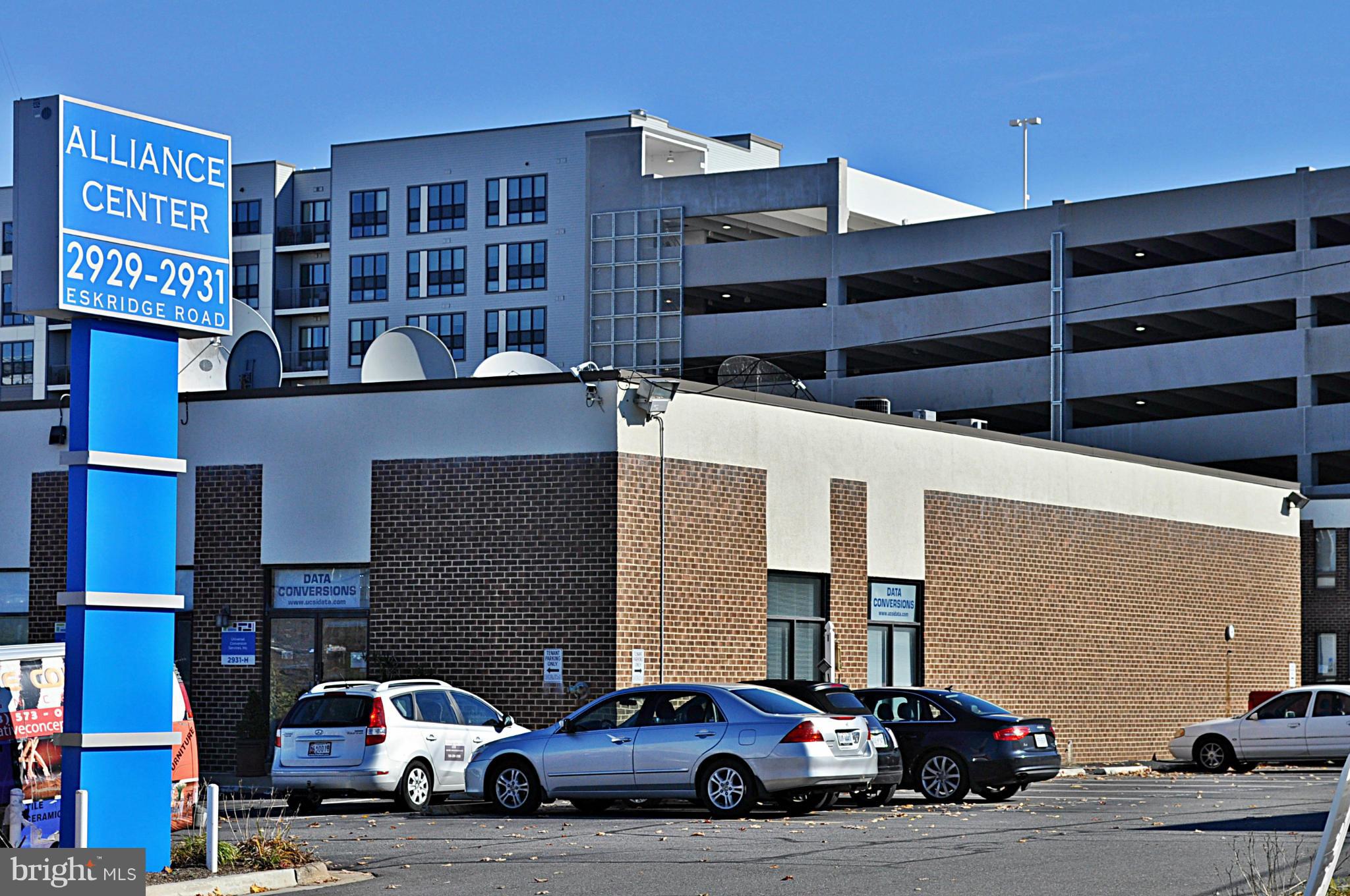 ALLIANCE CENTER - Commercial Sale