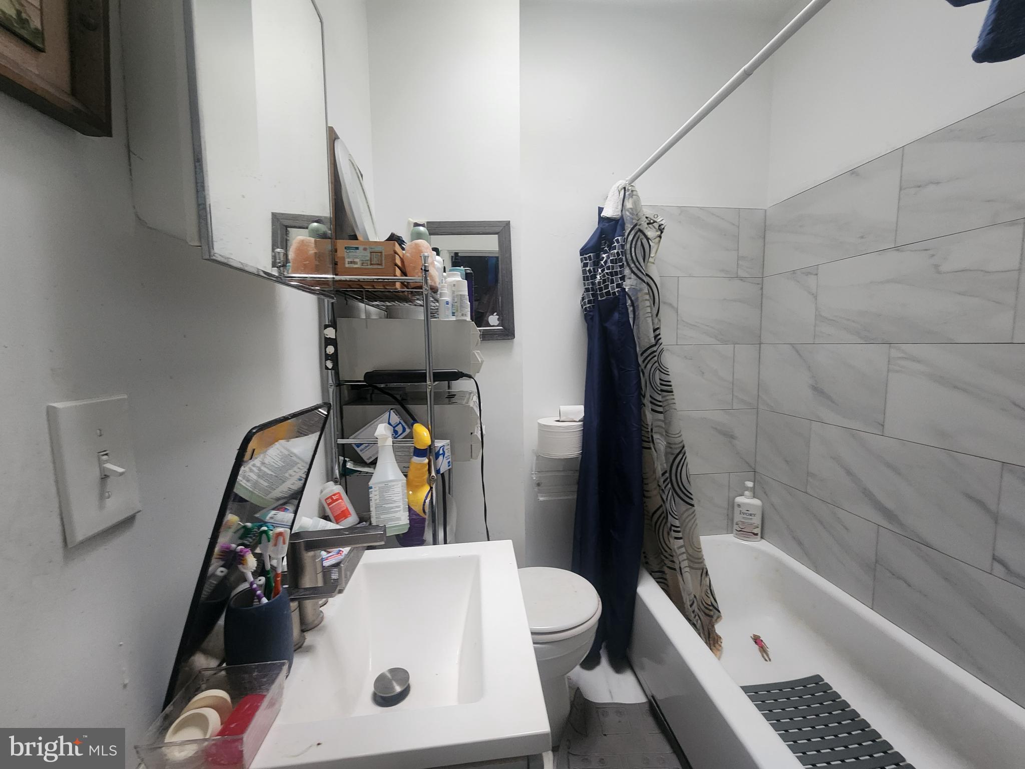 PARK CIRCLE - Residential