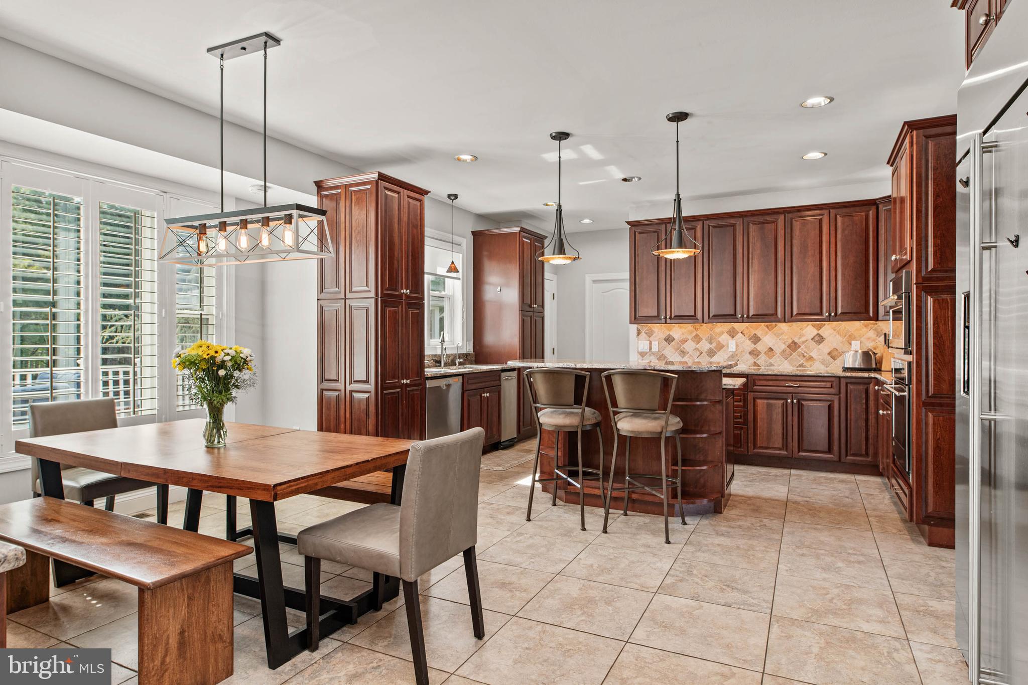 CREEKSIDE AT BLUE BELL - Residential