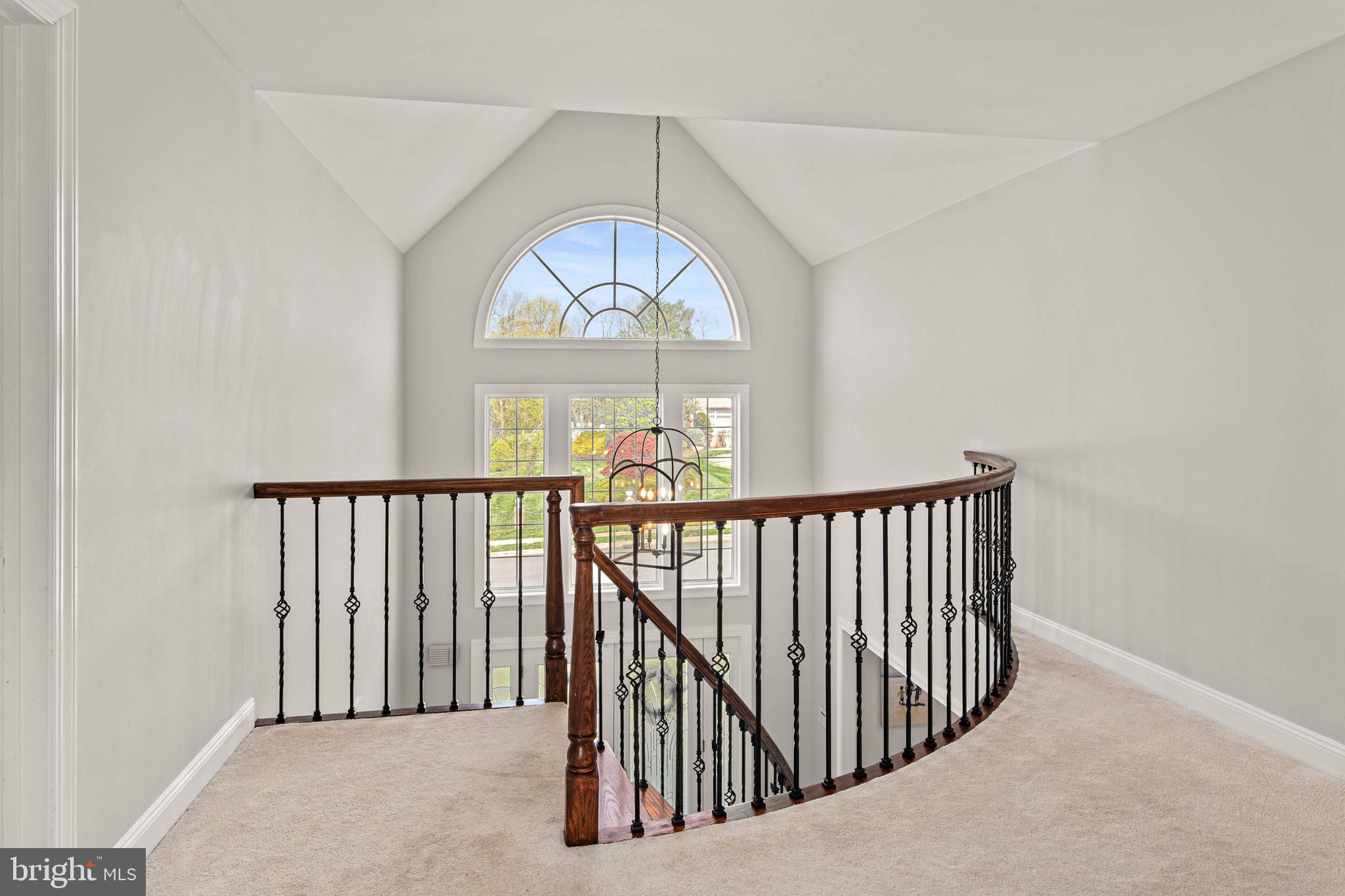 CREEKSIDE AT BLUE BELL - Residential