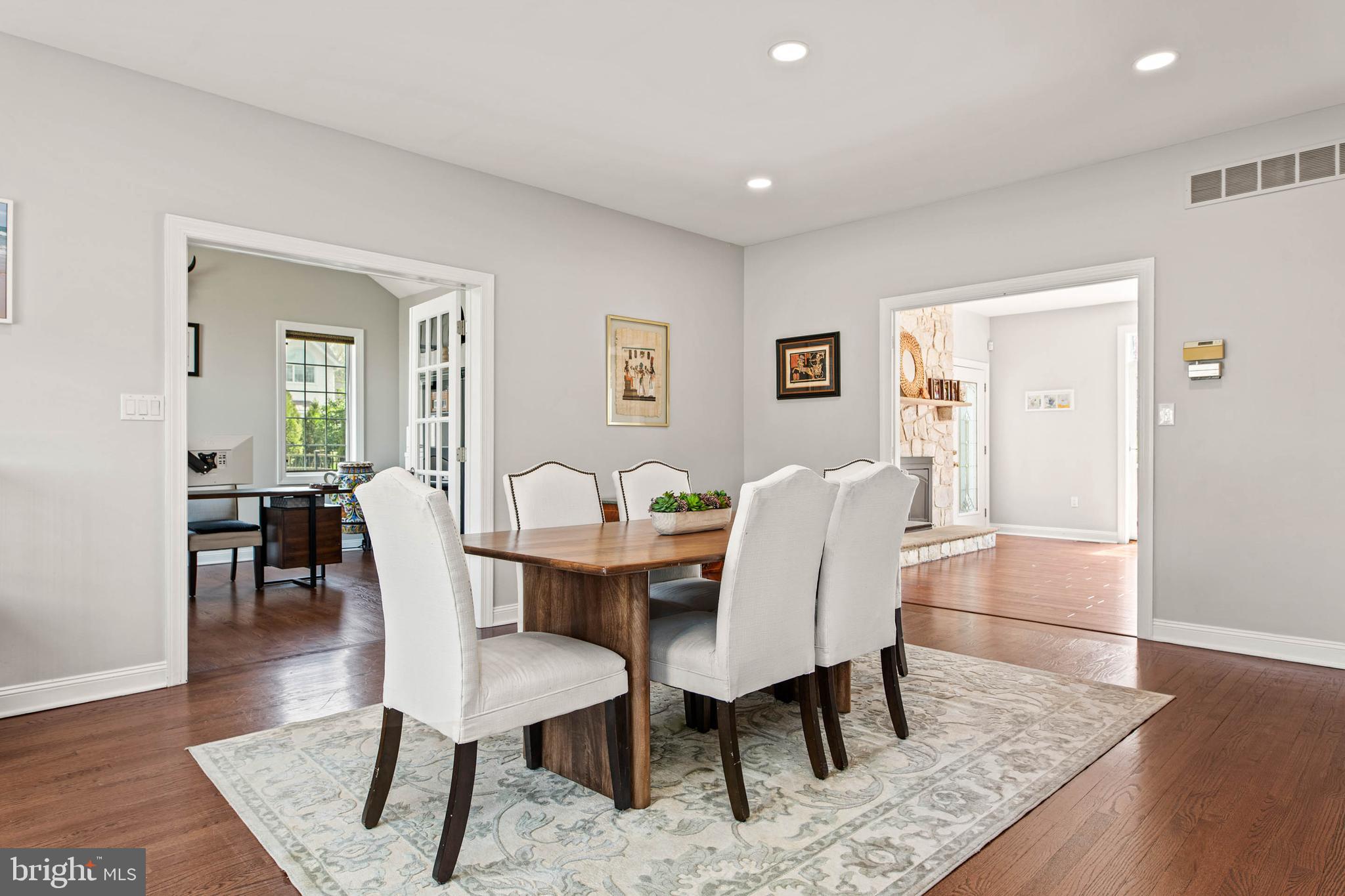 CREEKSIDE AT BLUE BELL - Residential