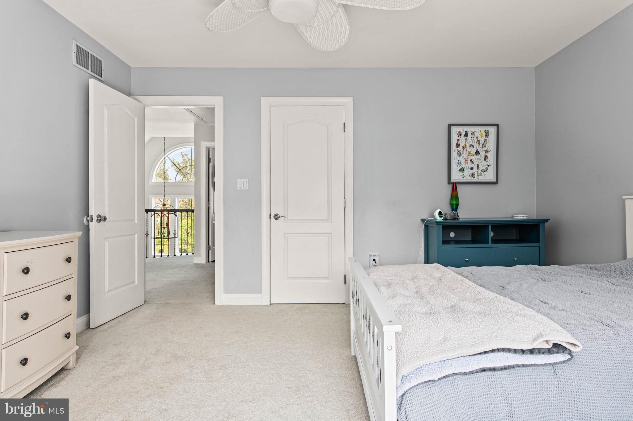 CREEKSIDE AT BLUE BELL - Residential