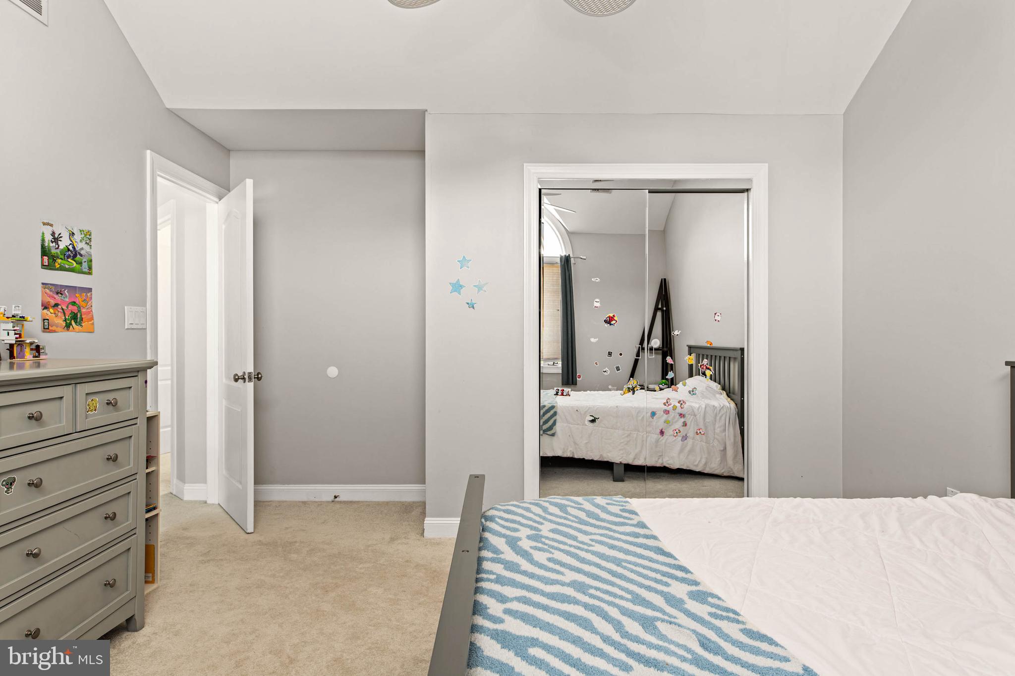 CREEKSIDE AT BLUE BELL - Residential