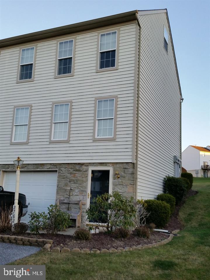 HEARTHRIDGE - Residential