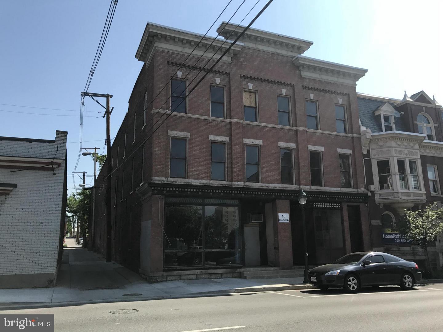 24-26&26 1/2 E FRANKLIN STREET