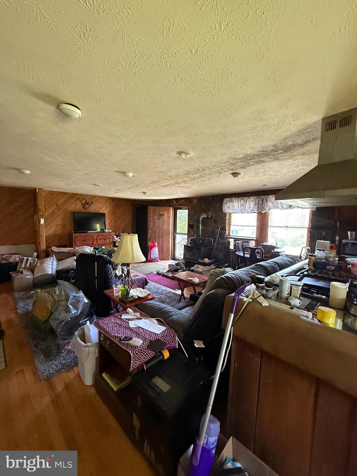 HIGHVIEW - Residential