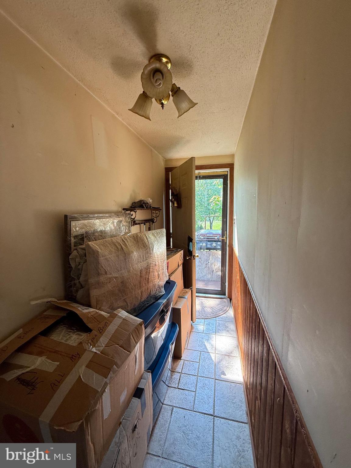 HIGHVIEW - Residential