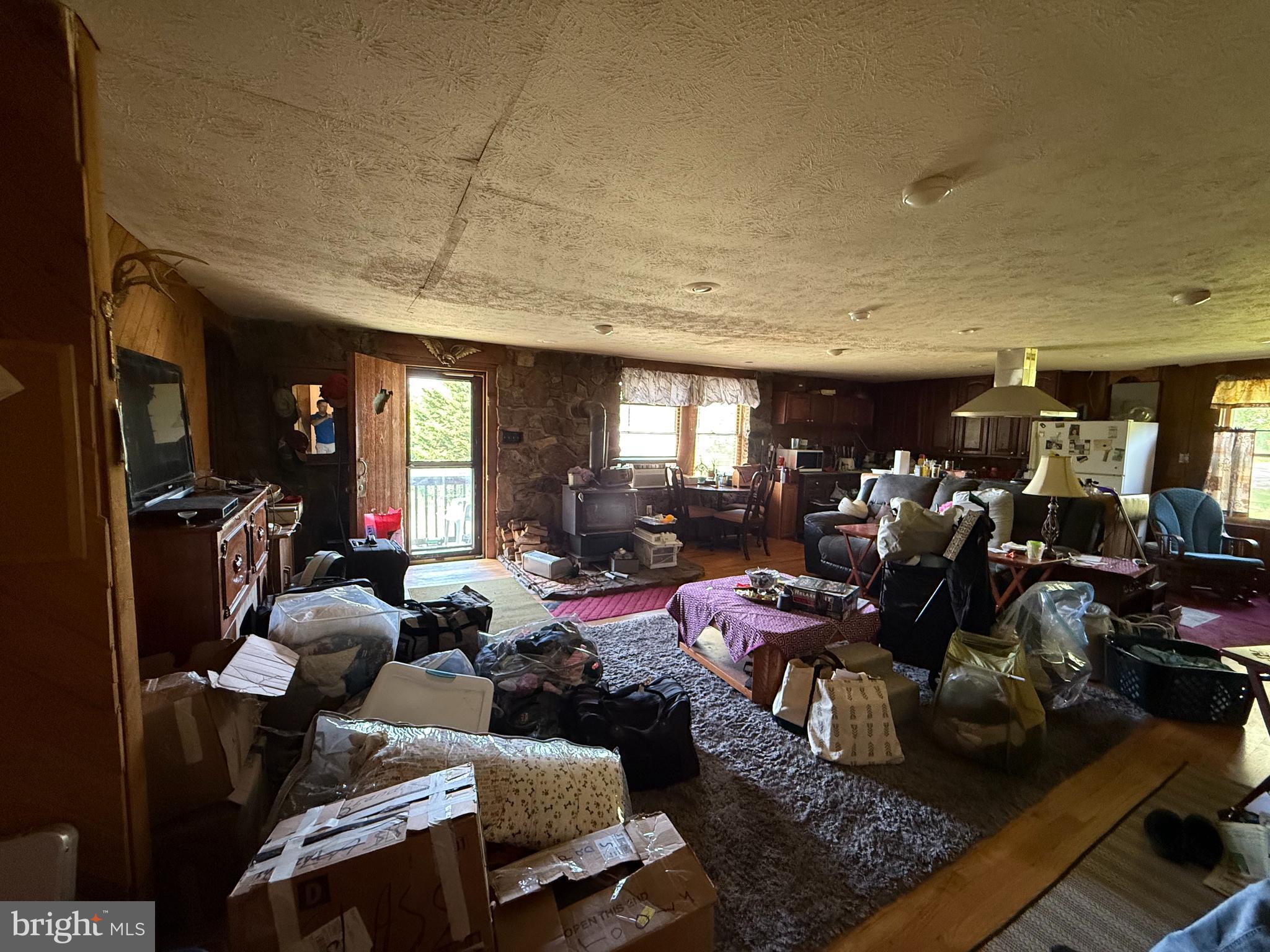 HIGHVIEW - Residential