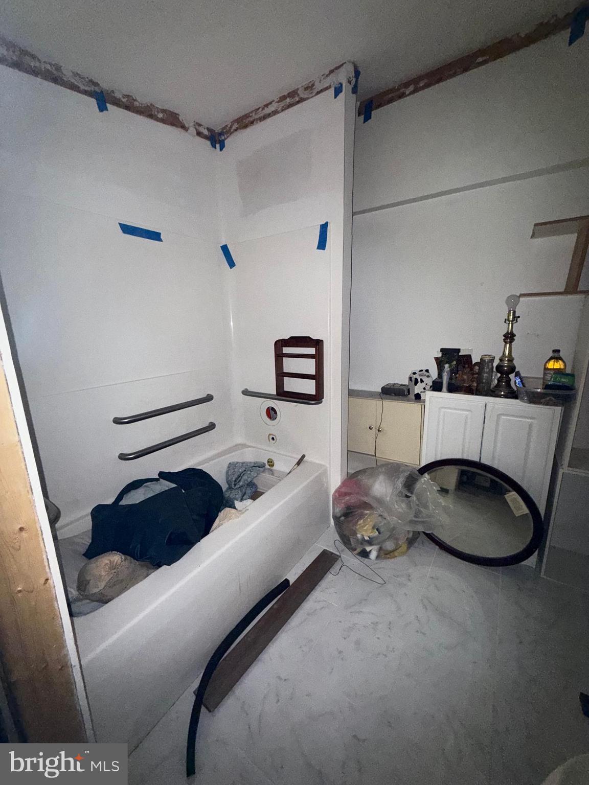 HIGHVIEW - Residential