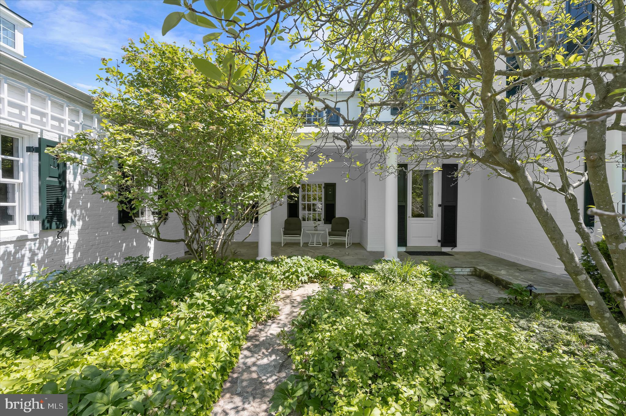 GIBSON ISLAND - Residential