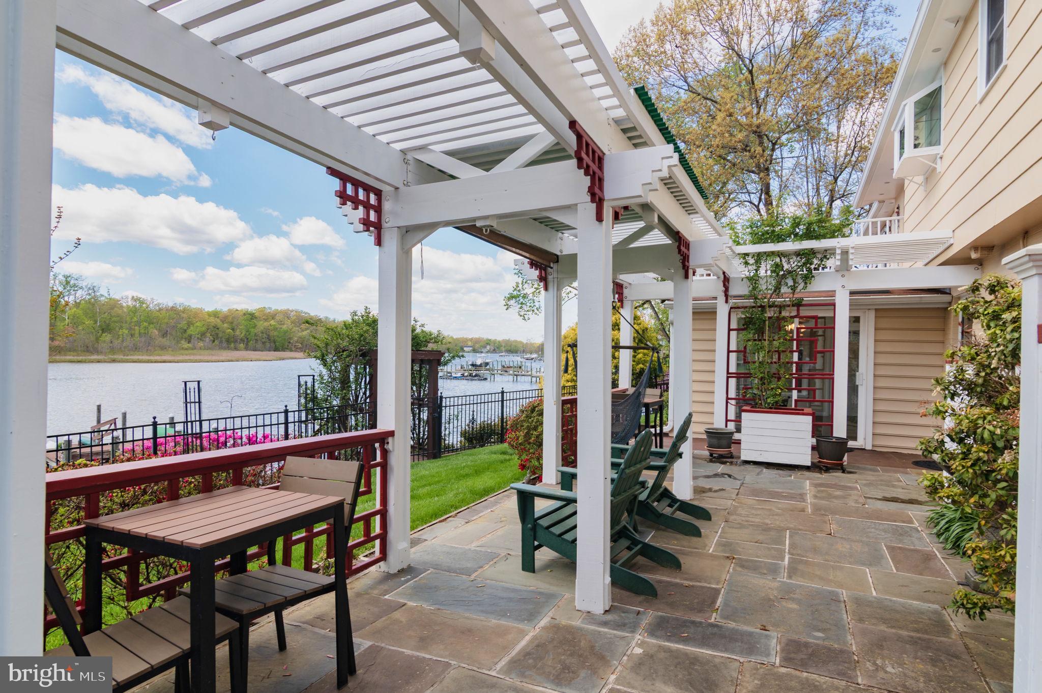 STRATFORD LANDING - Residential